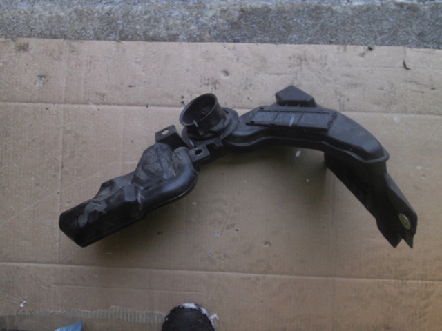 КОРПУС ВОЗДУХОЗАБОРНИКА РЕЗОНАТОР MAZDA 2 DJ 1.5 B