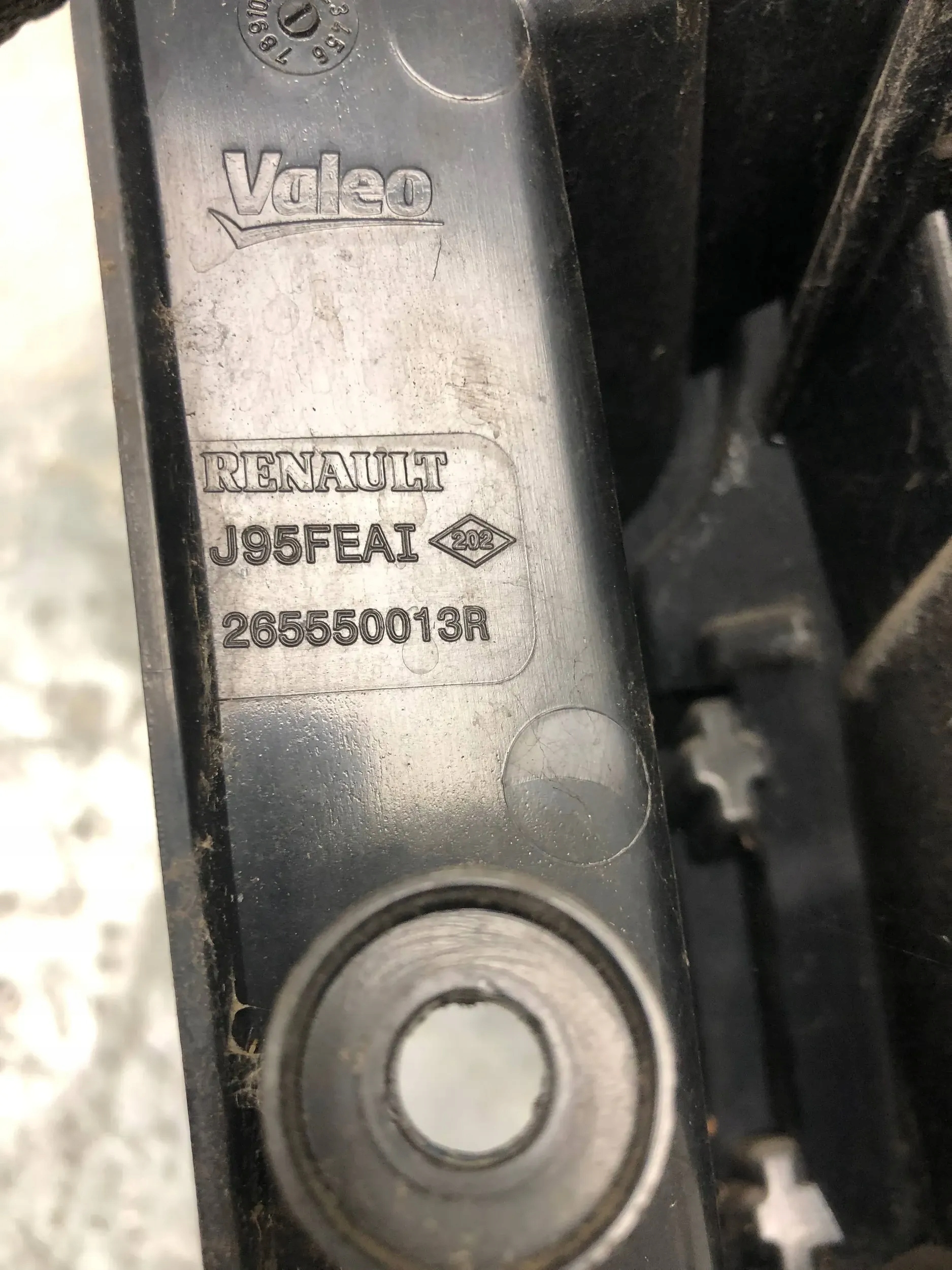 light left rear part RENAULT SCENIC III 265550013R
