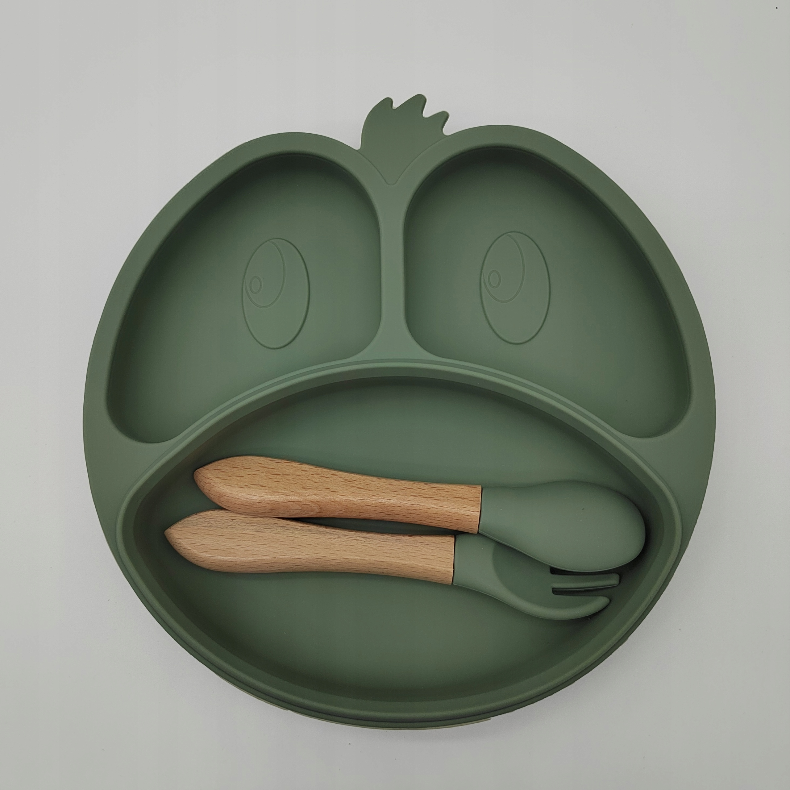 Prezent na narodziny dziecka talerzyk z przyssawką sztućce BLW Slikon EAN (GTIN) 5906269120273