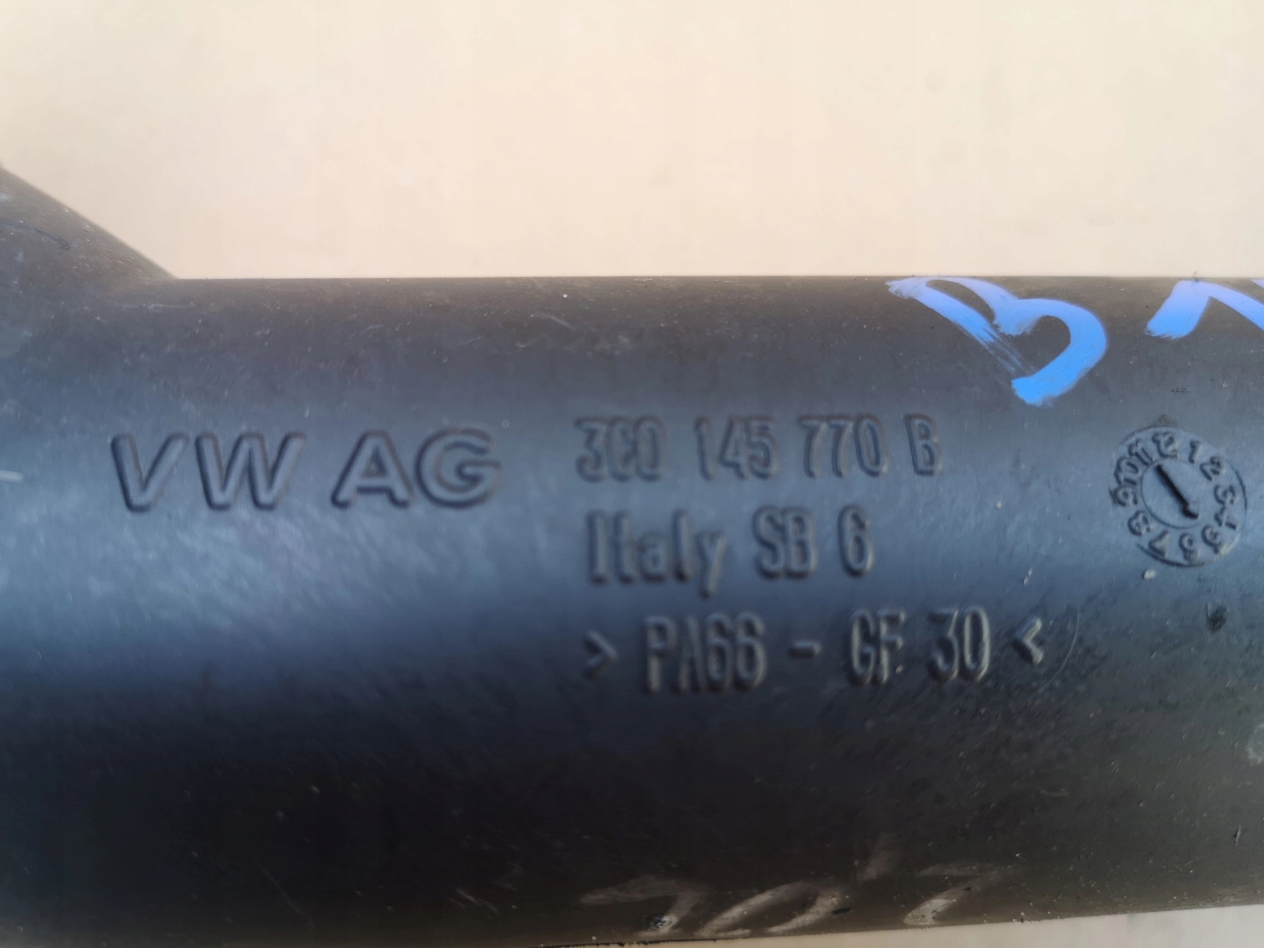 VW RURA WĄŻ INTERCOOLERA 3C0145770B 3C0145762J Typ samochodu Samochody osobowe