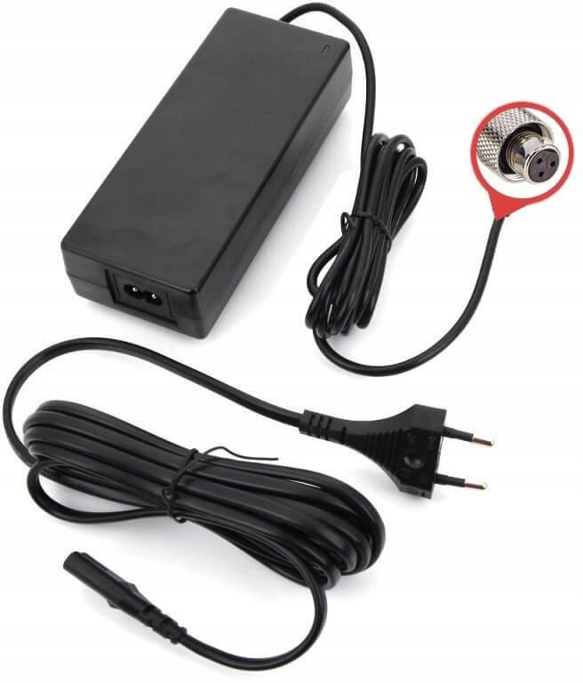 19V 5A adaptér pro lampy Yongnuo YN-900II, YN-1200