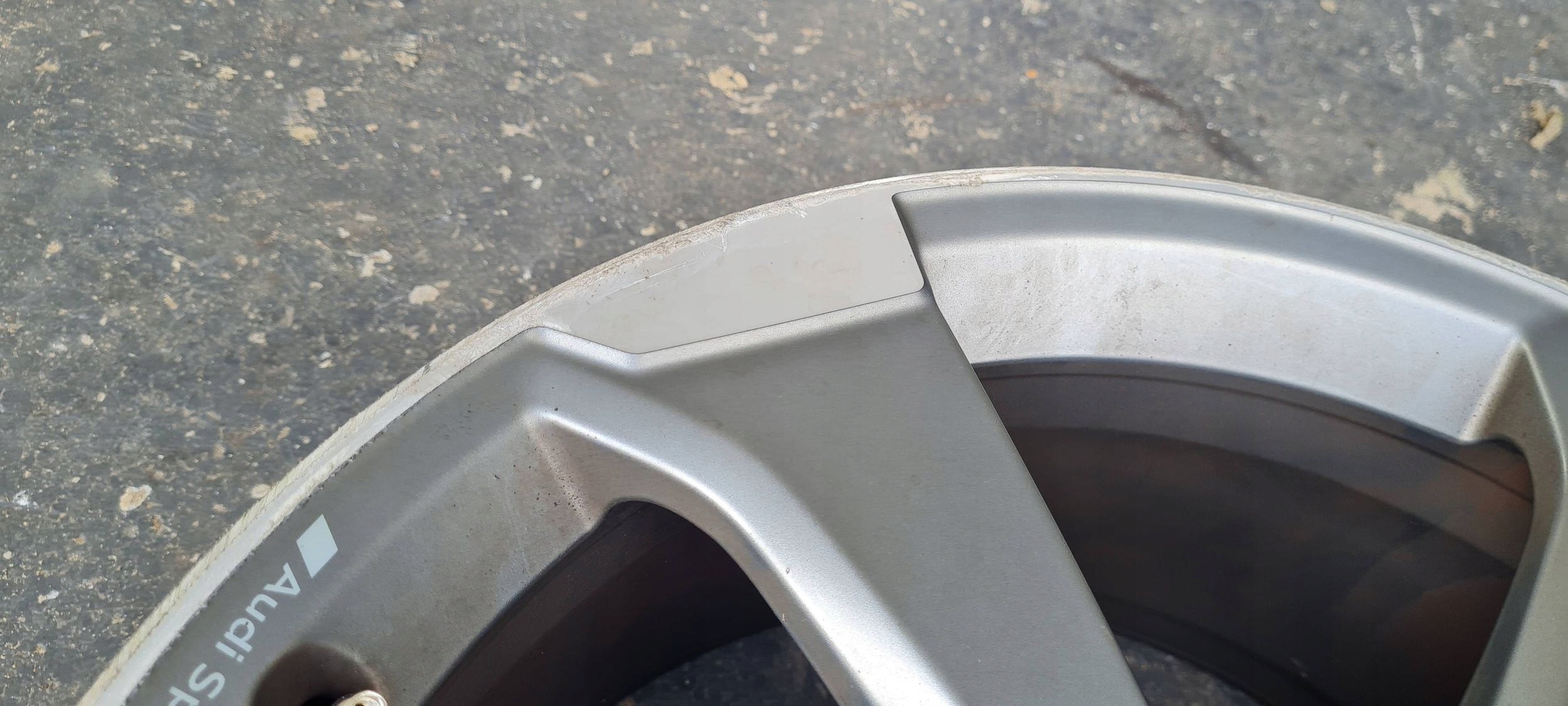 AUDI S4 B9 8W A4 disk disk ROTOR ET40 8.5 R19 8W0601025CG