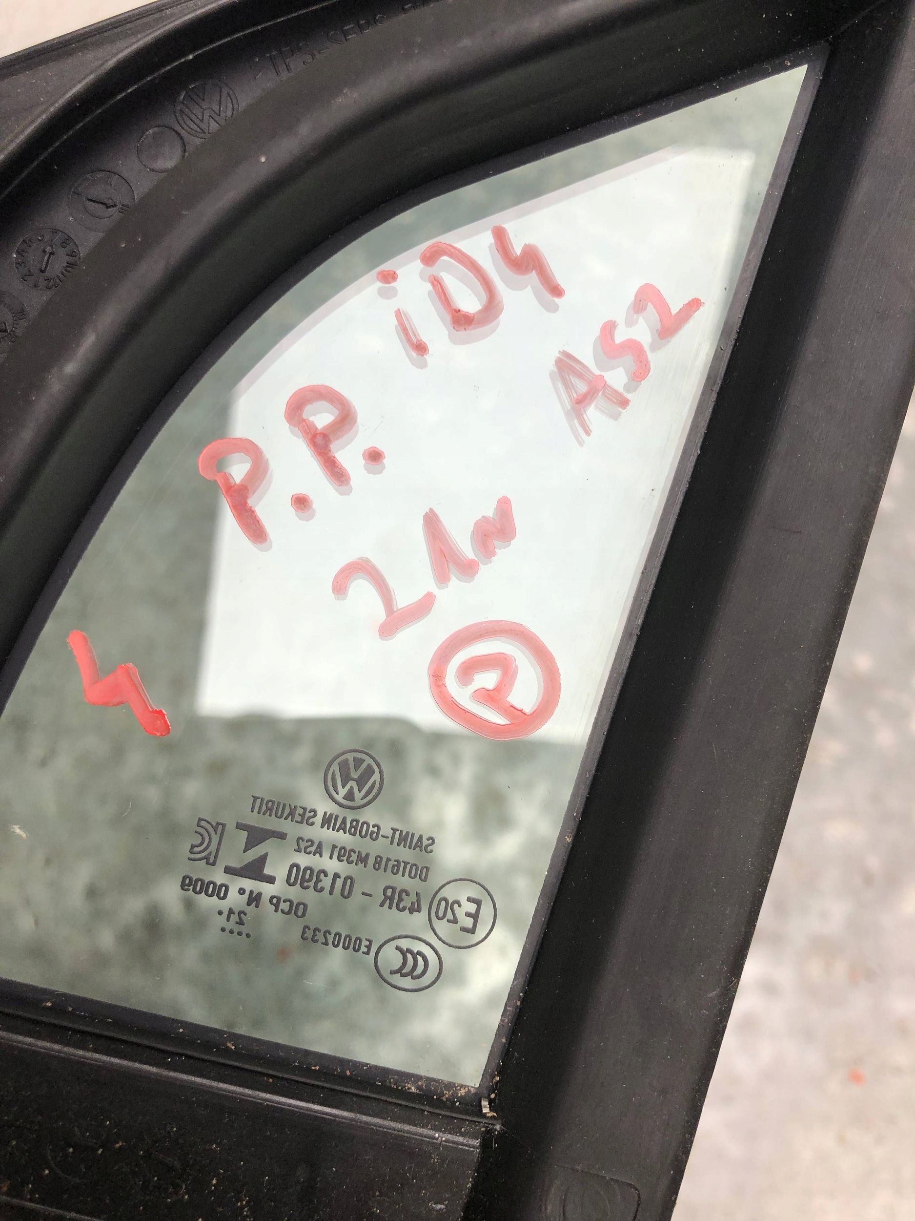 window bodywork right front AS2 VW ID4 ID.4 11A845114