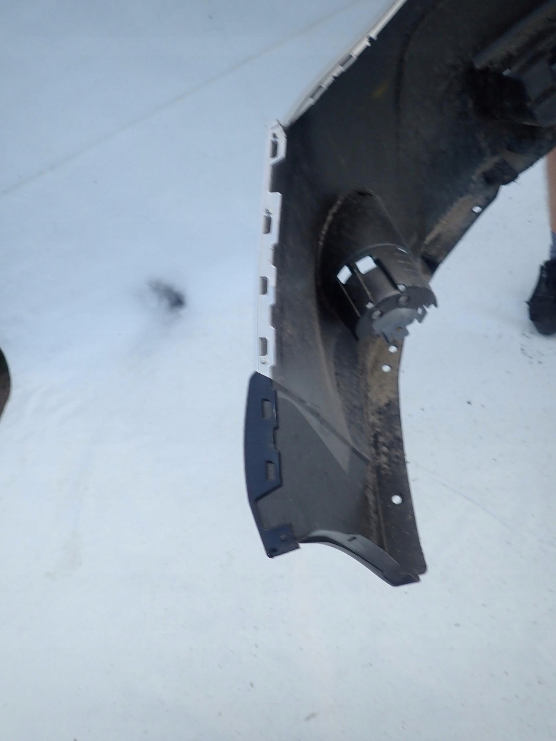 SUBARU IMPREZA III 3 XV 07-11 bumper front washer