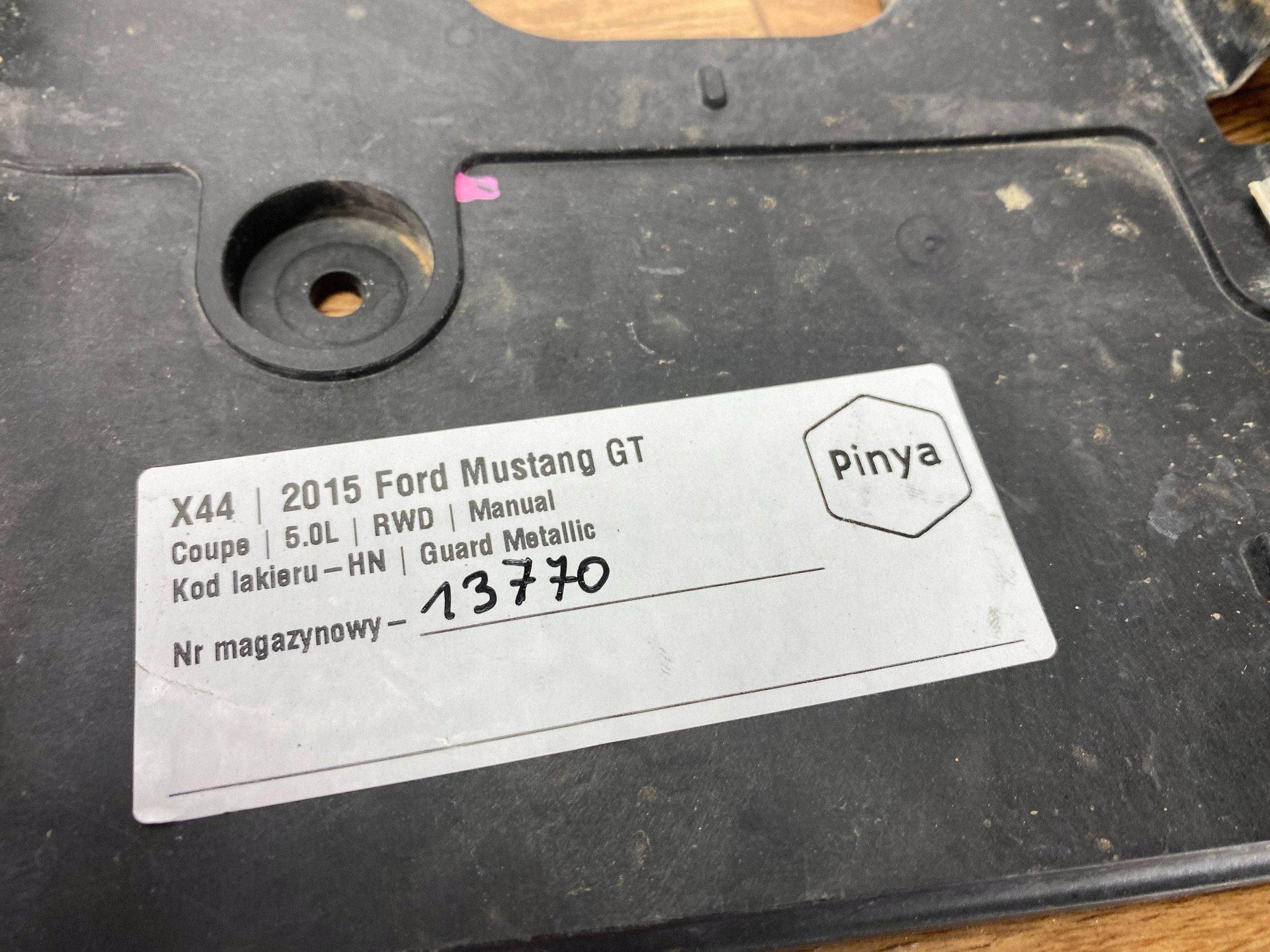 holder sterownika Ford Mustang VI 2015+