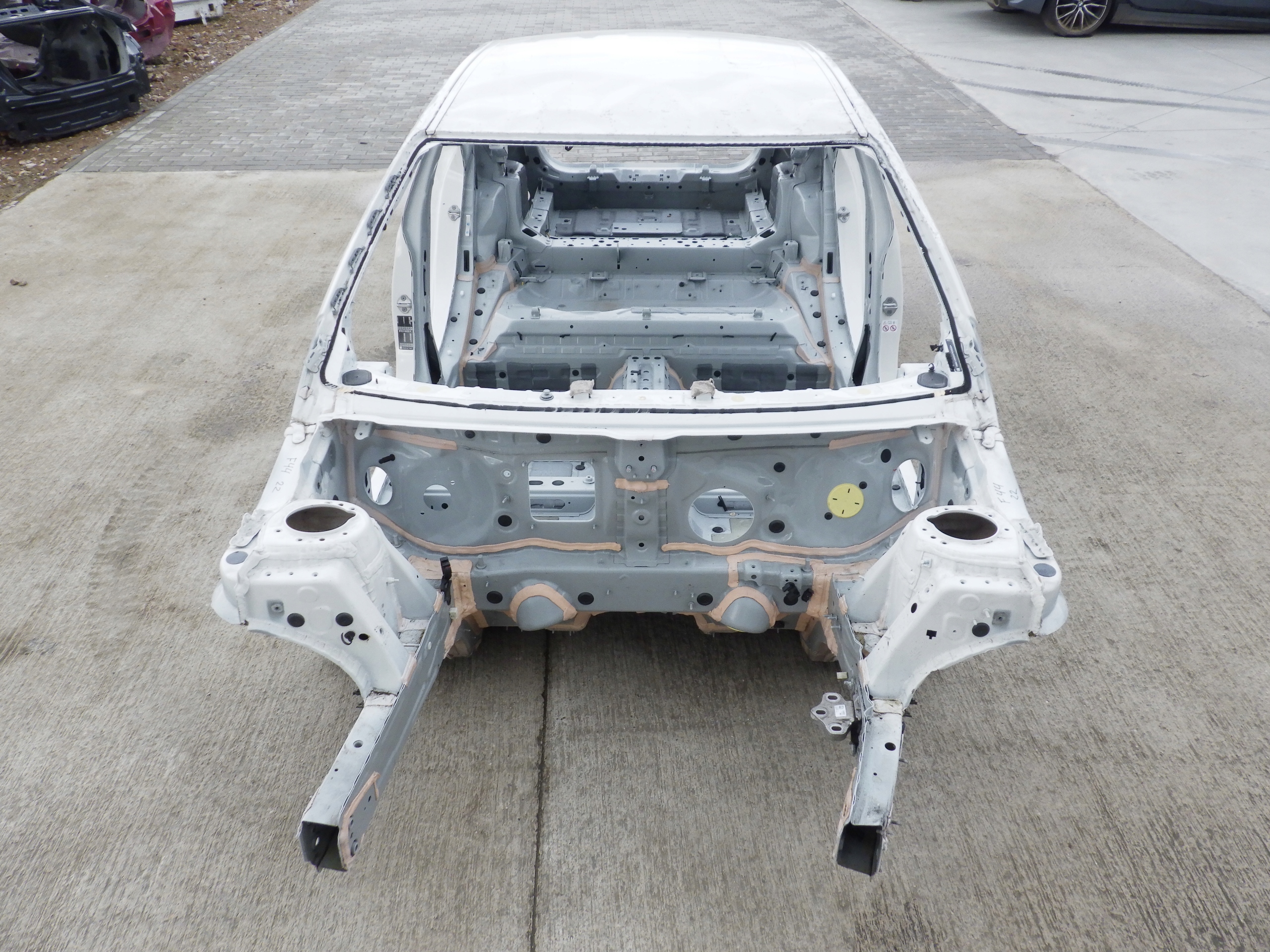 BMW 2 F44 2022 PRÓG LEWY ĆWIARTKA SŁUPEK A B Producent części BMW OE