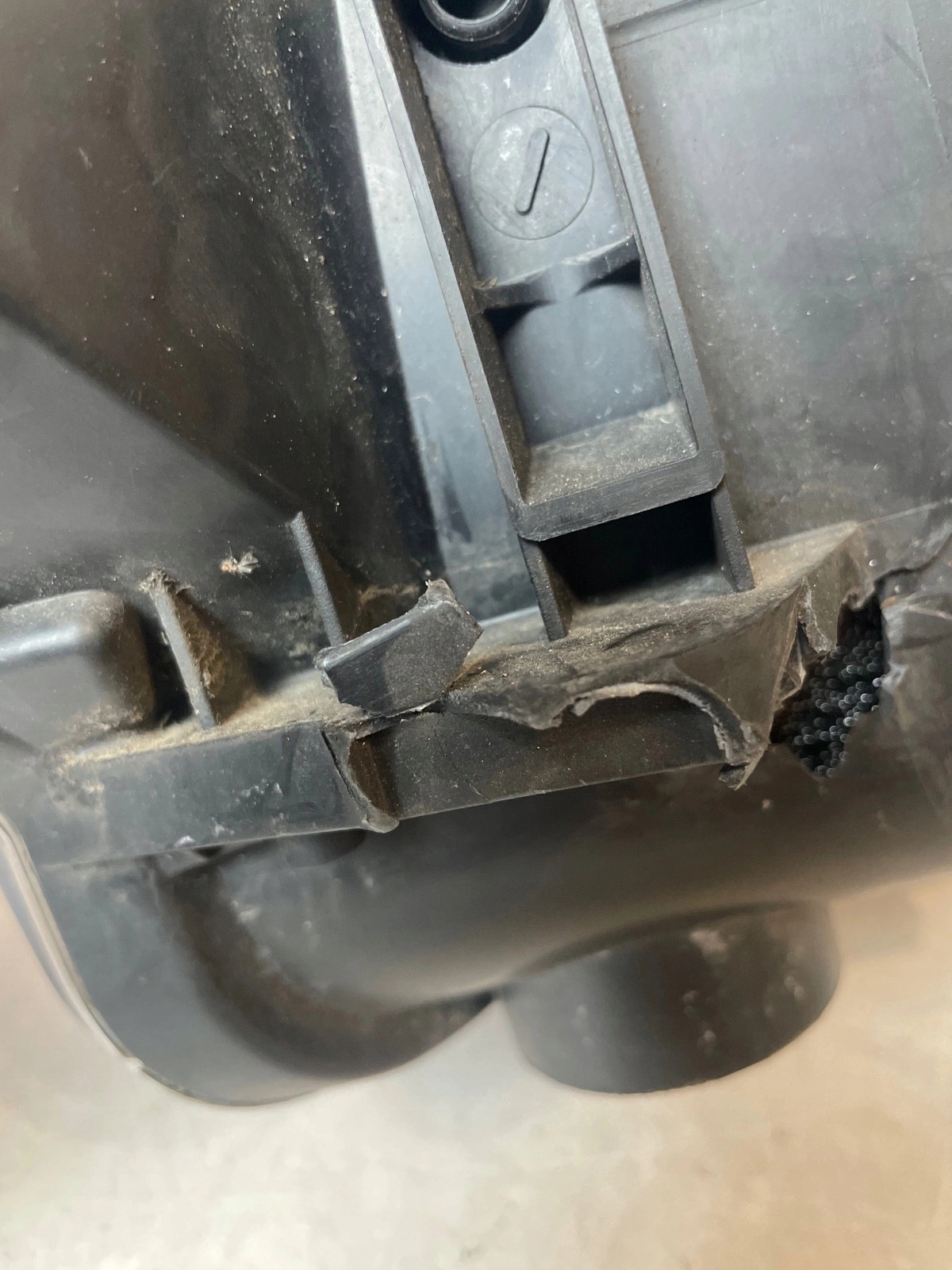 light front front right Citroen C4 Cactus Lift UK Anglik