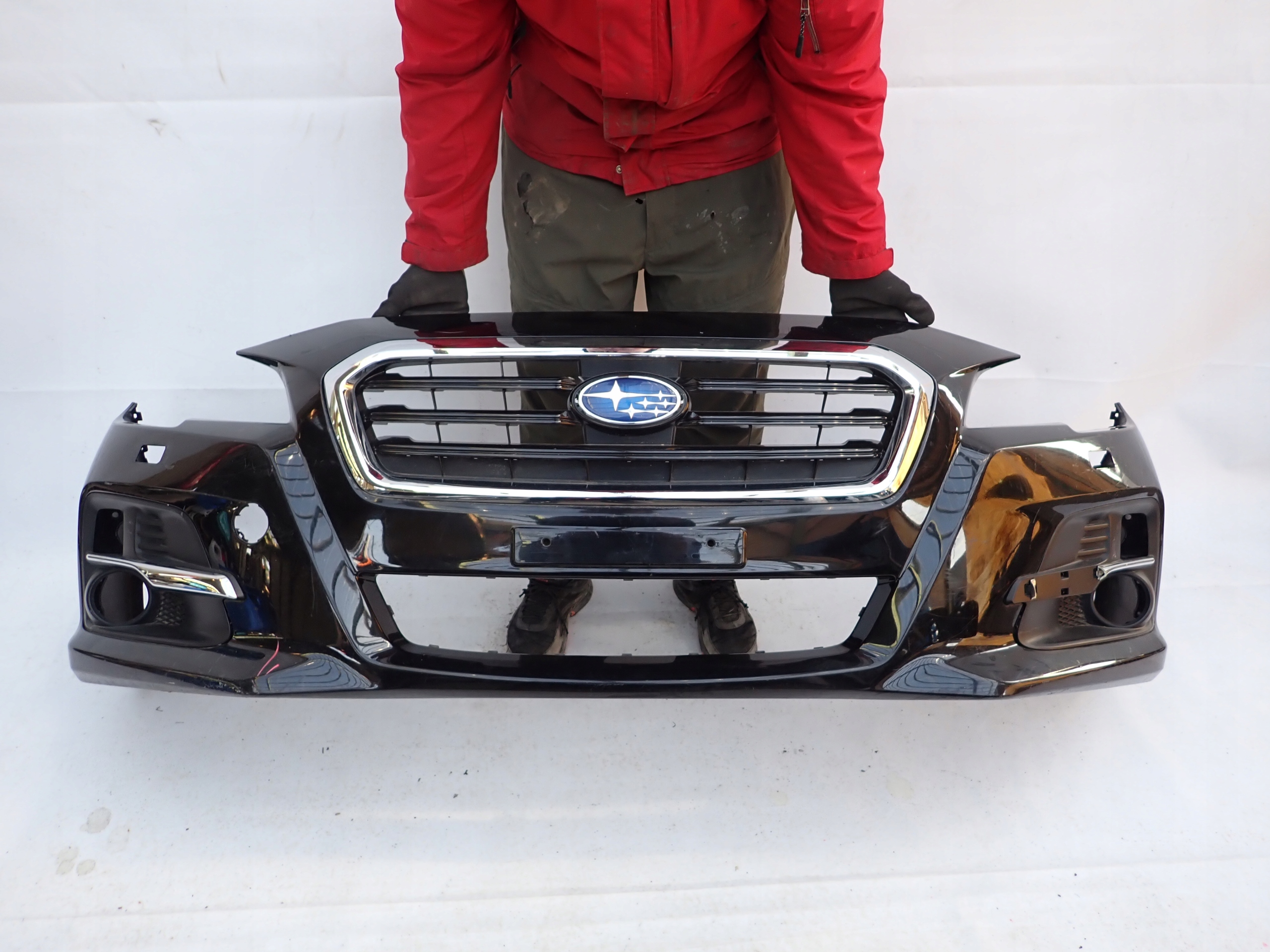 SUBARU LEVORG 14-17 bumper front front washer