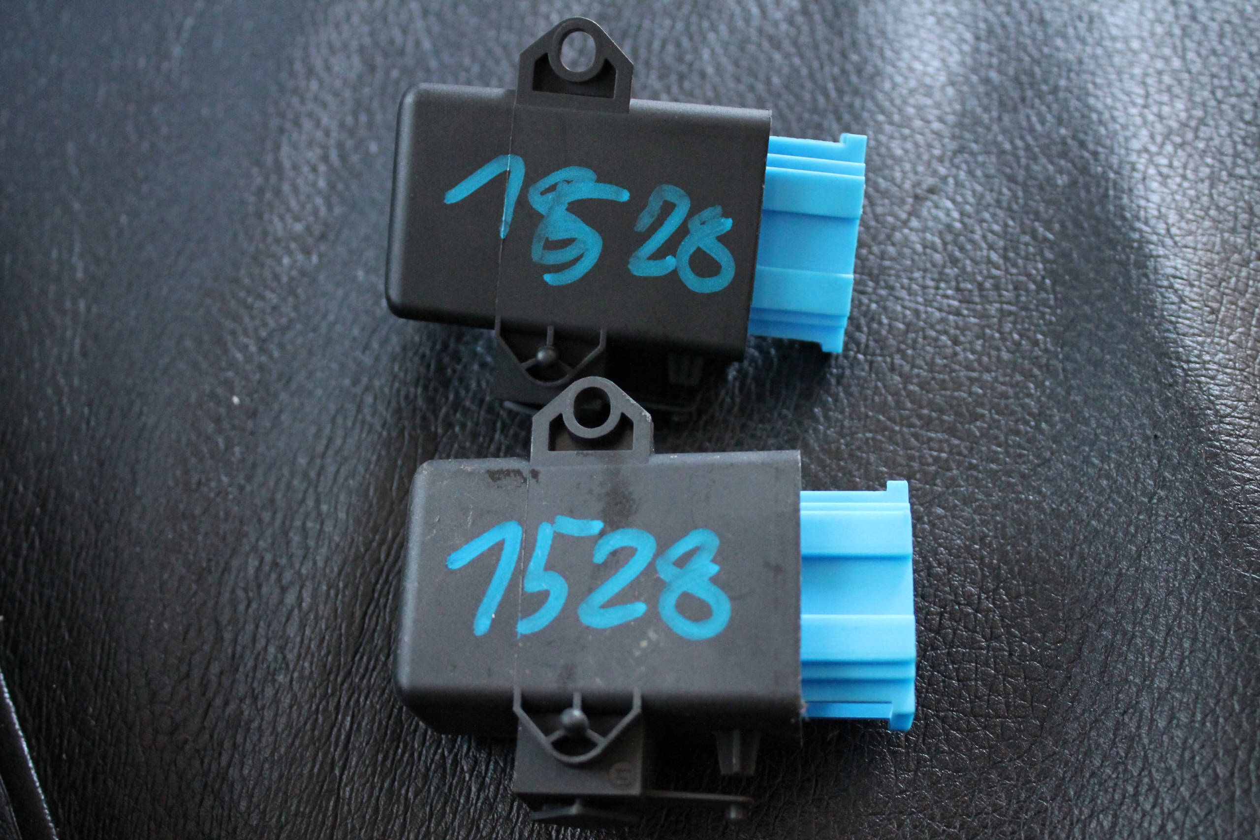 1528. modul POGRZEWANIA SITZ VW 5K0959772A