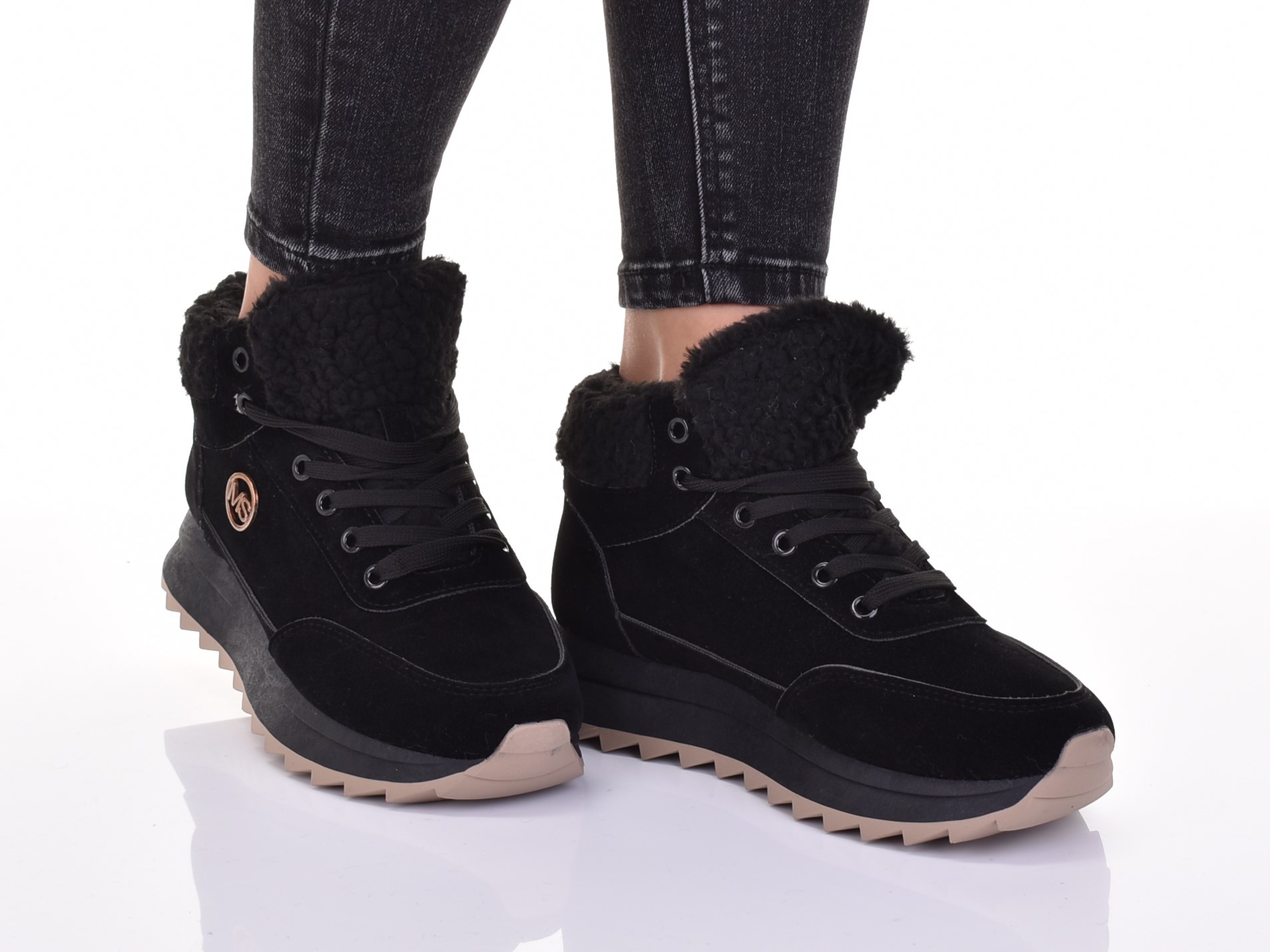 ZIMOWE SNEAKERSY BUTY DAMSKIE OCIEPLANE NA PLATFORMIE SKÓRZANE Rozmiar 39