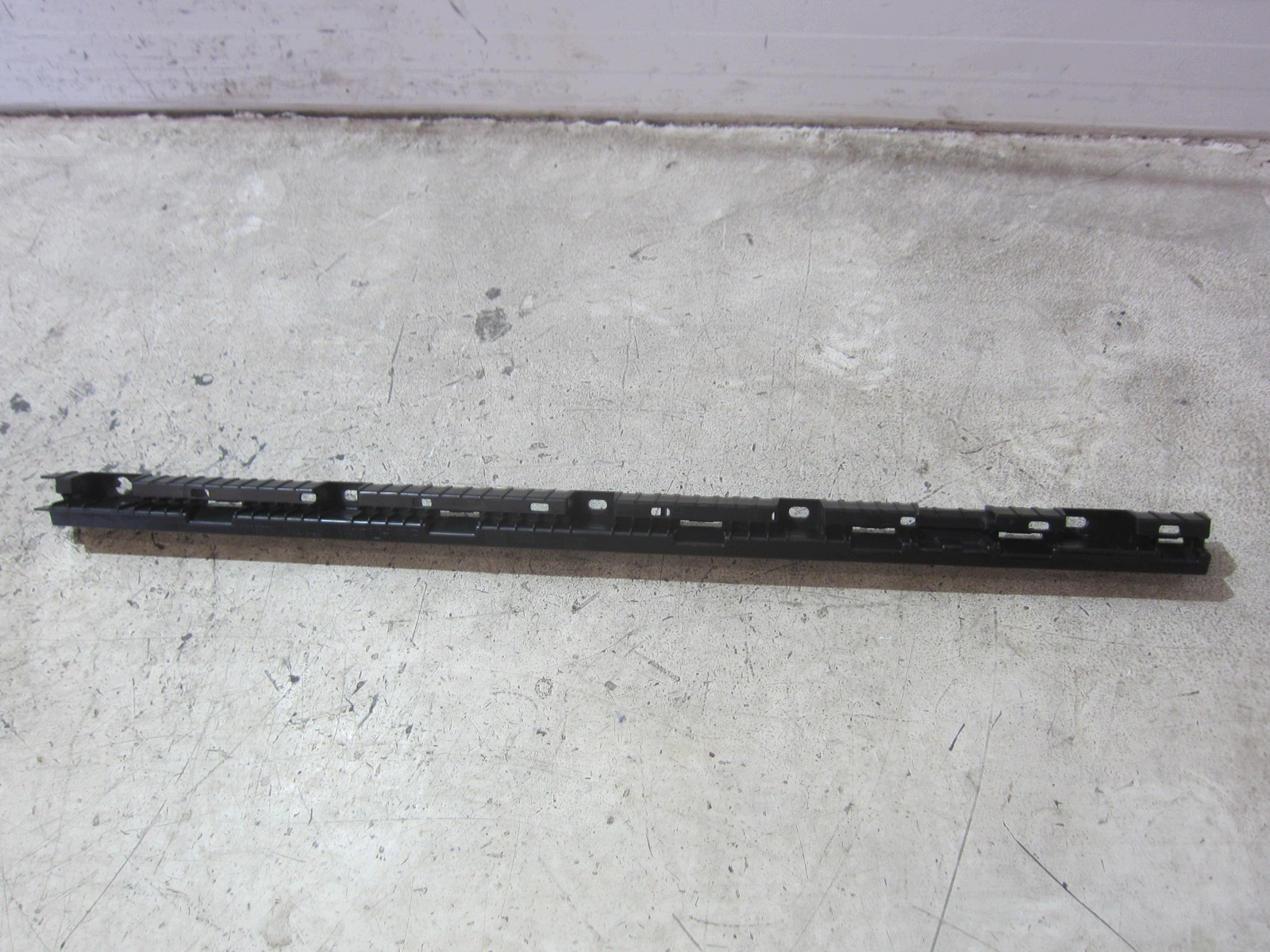 VOLVO XC90 II holder support console XC 90 left of the threshold left 31395857