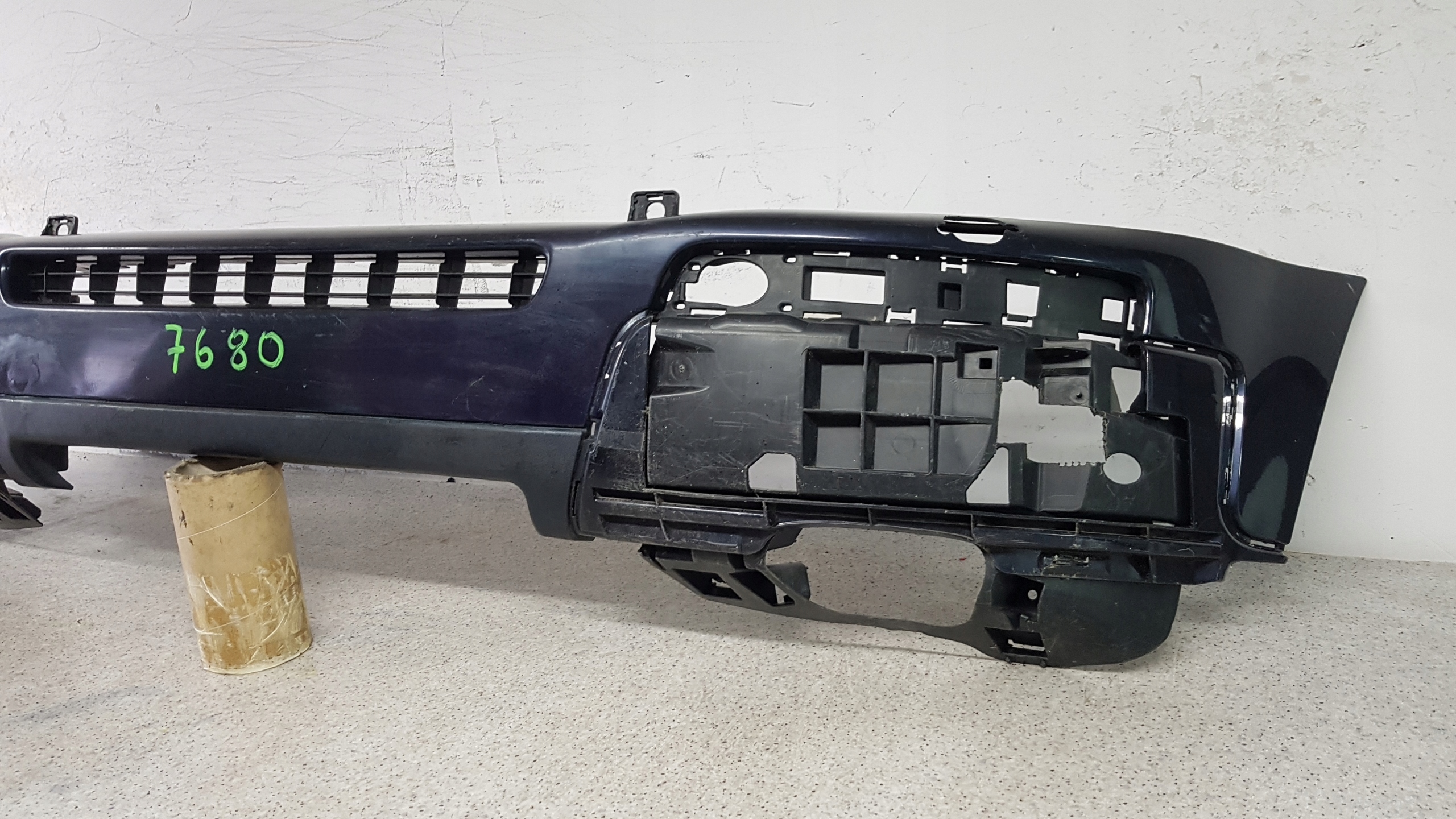 VOLVO XC90 XC 90 2002 - bumper front 7680