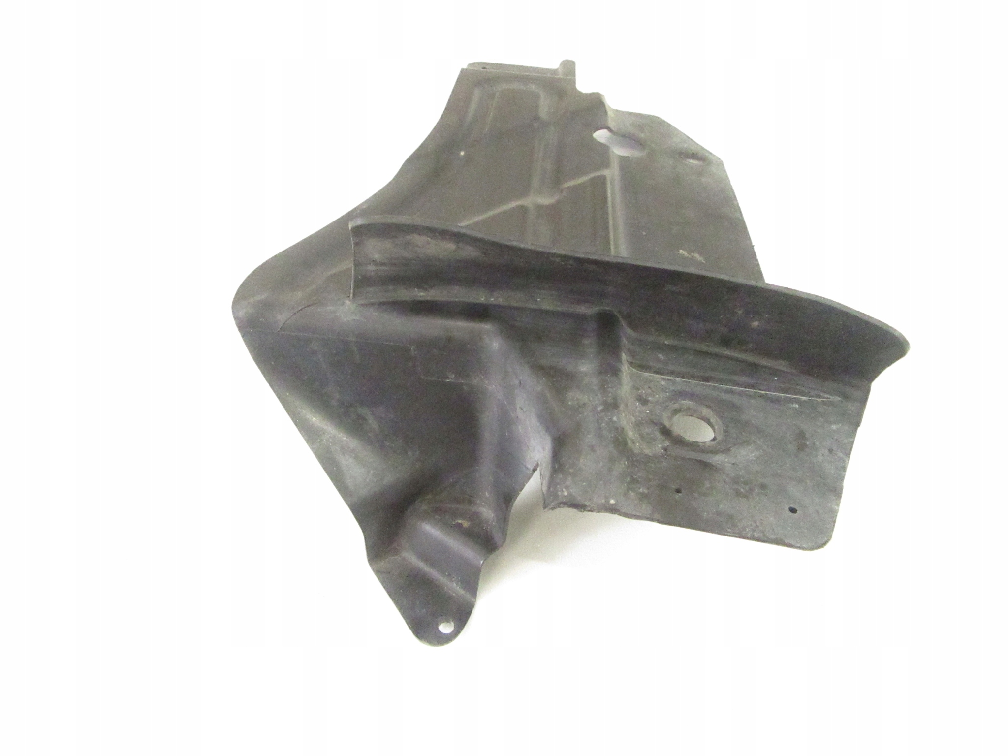 cover chassis left BMW e90 e91 sedan KOMBI