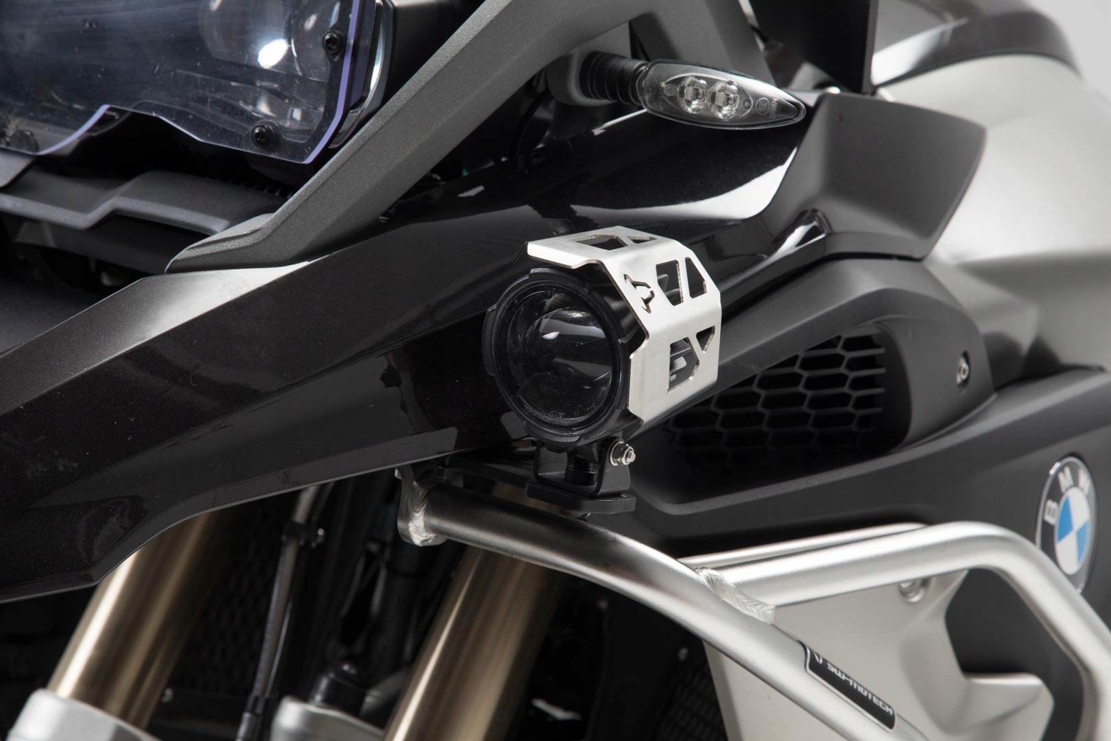 Osłona lamp EVO SW-MOTECH srebrna Stan opakowania oryginalne