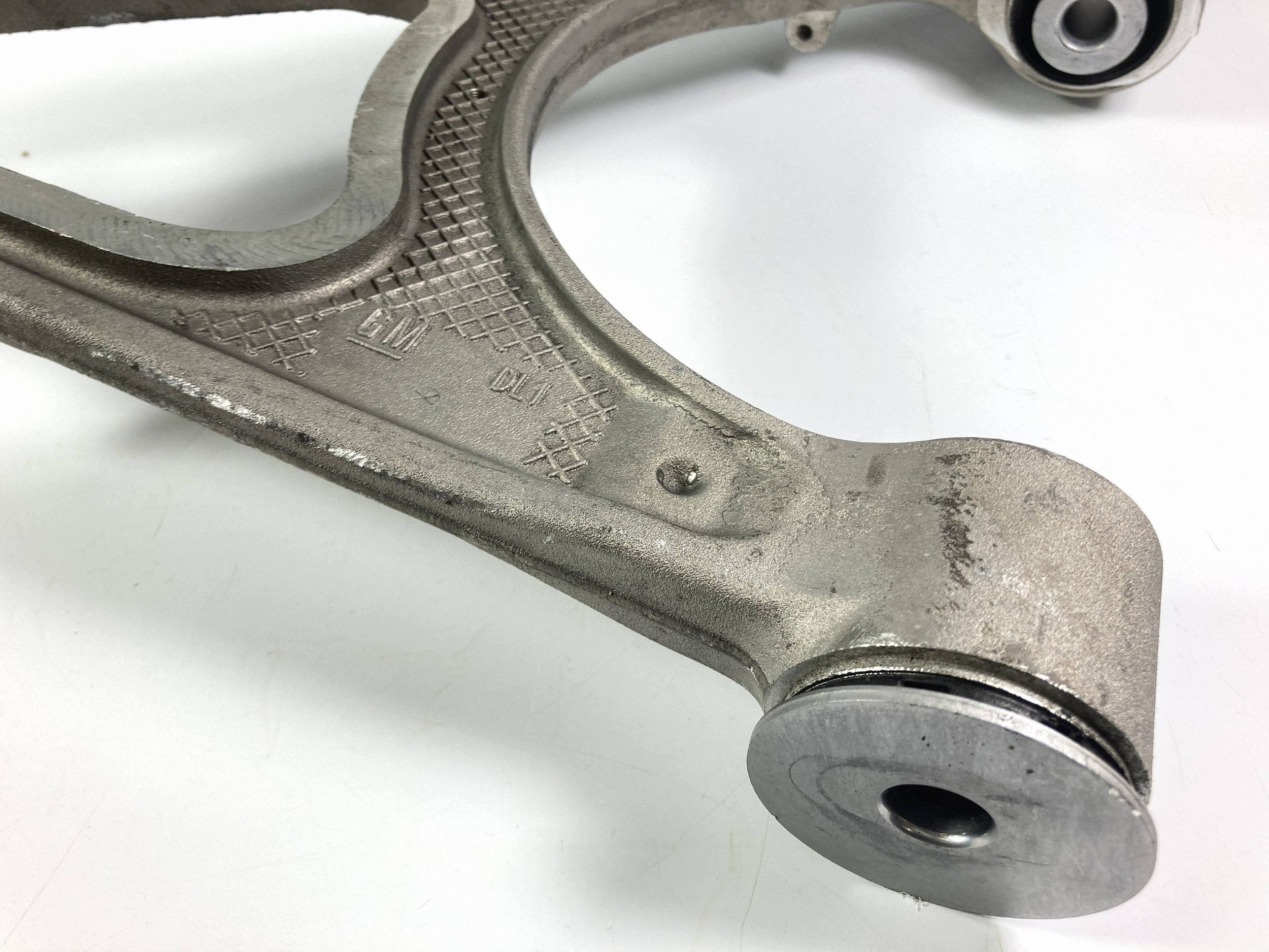 Chevrolet Corvette C8 2020-2026 arm lower left rear part