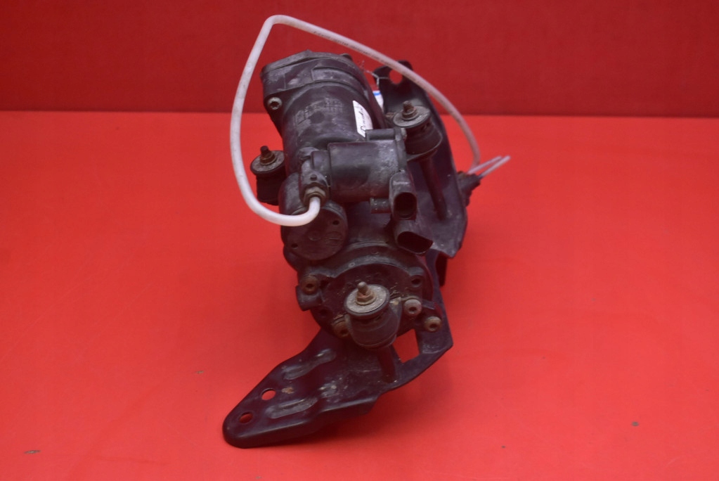 pump compressor; springing A1643201104 MERCEDES R-KLASA W251 3.0 CDI 224KM