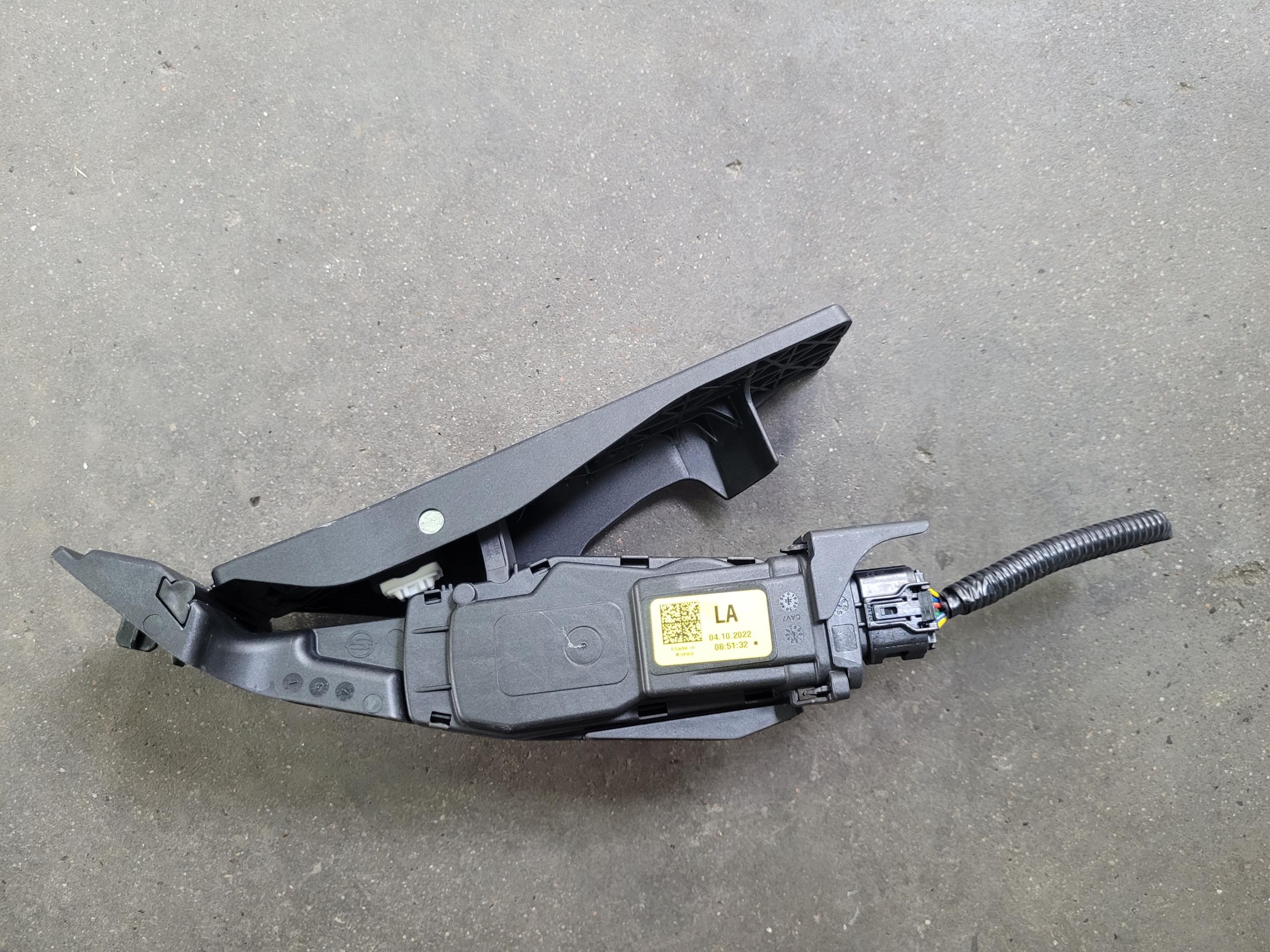 accelerator pedal SSANGYONG KGM TORRES EVX