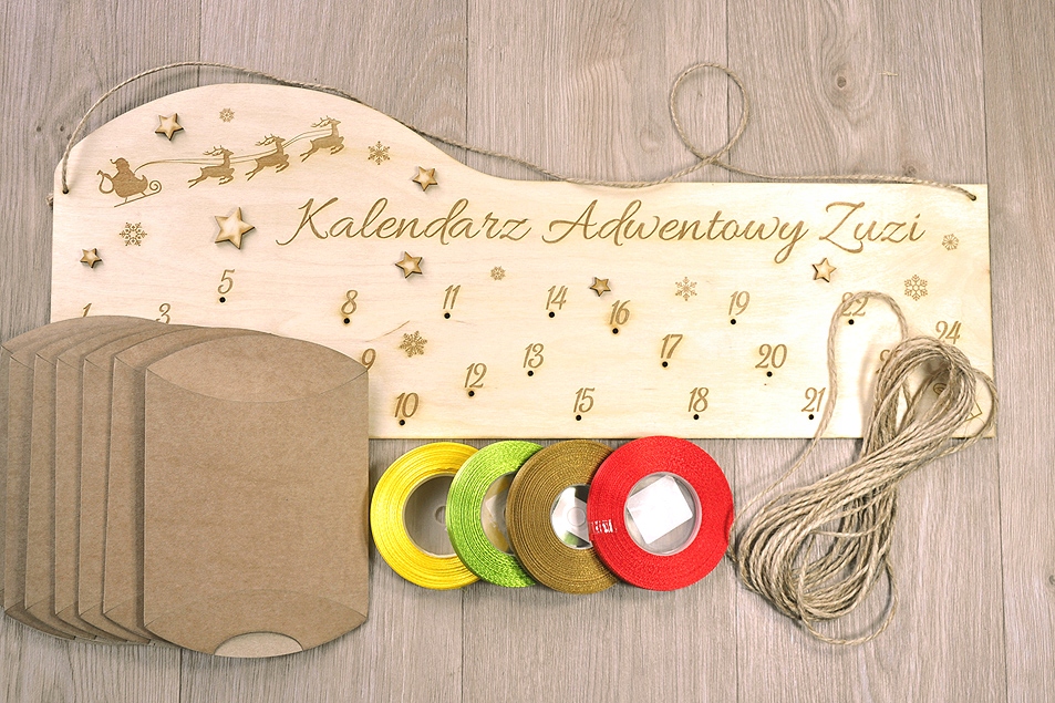 DREWNIANY KALENDARZ ADWENTOWY Z IMIENIEM DIY, EKO Kształt inny