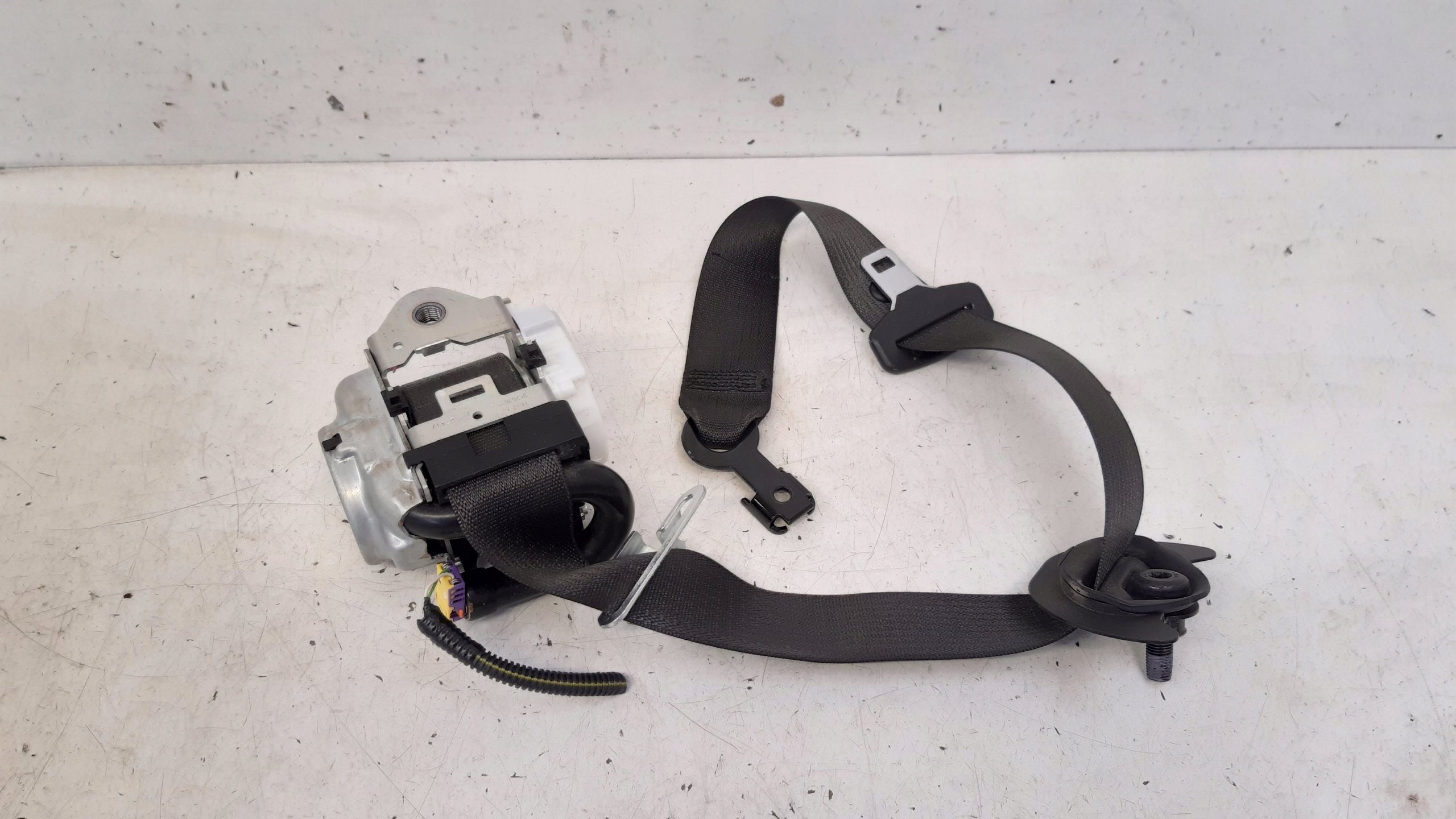 tension belt safety left front 39127574 Opel Astra K