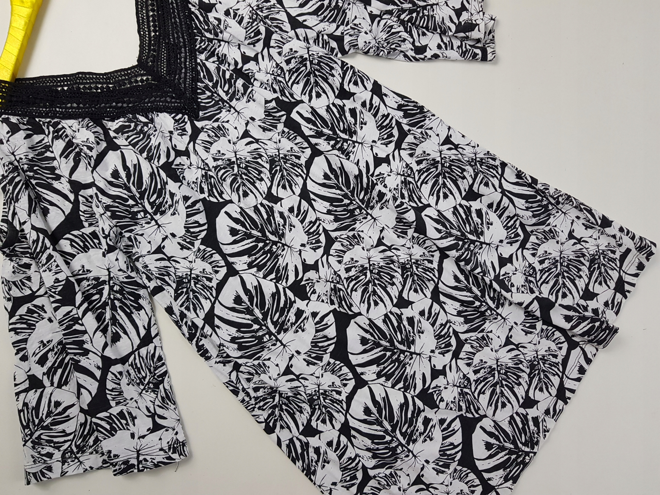 Laura Torelli 36/S Bluzka ciążowa z koronką Płeć kobieta