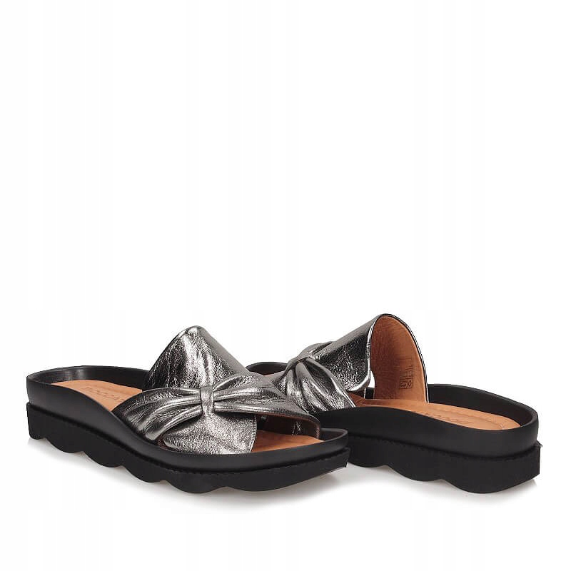 Komfortowe oryginalne klapki Boccato 031.1083 Długość wkładki 26 cm