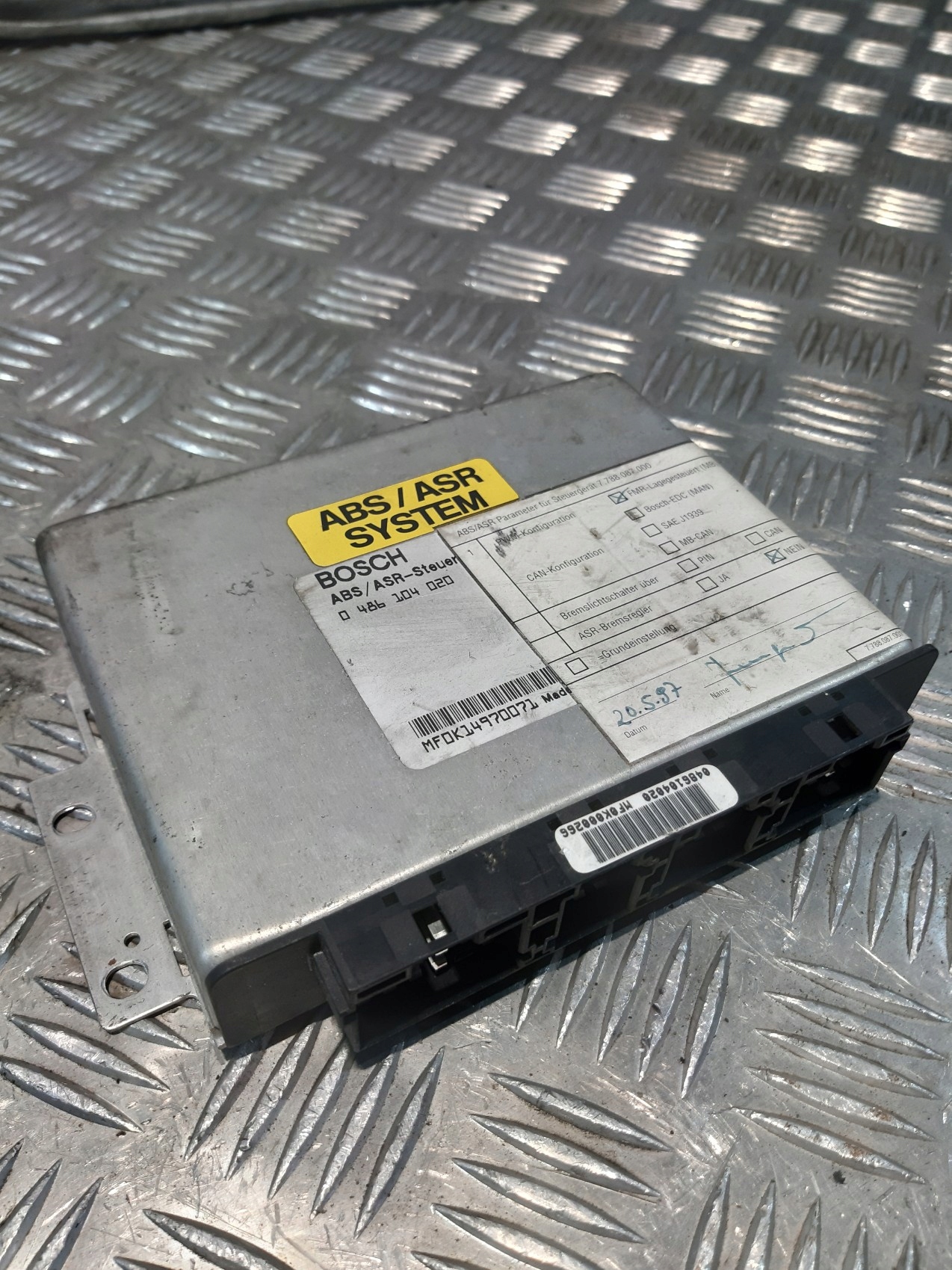 control unit ABS ASR BOSCH 0 486 104 020