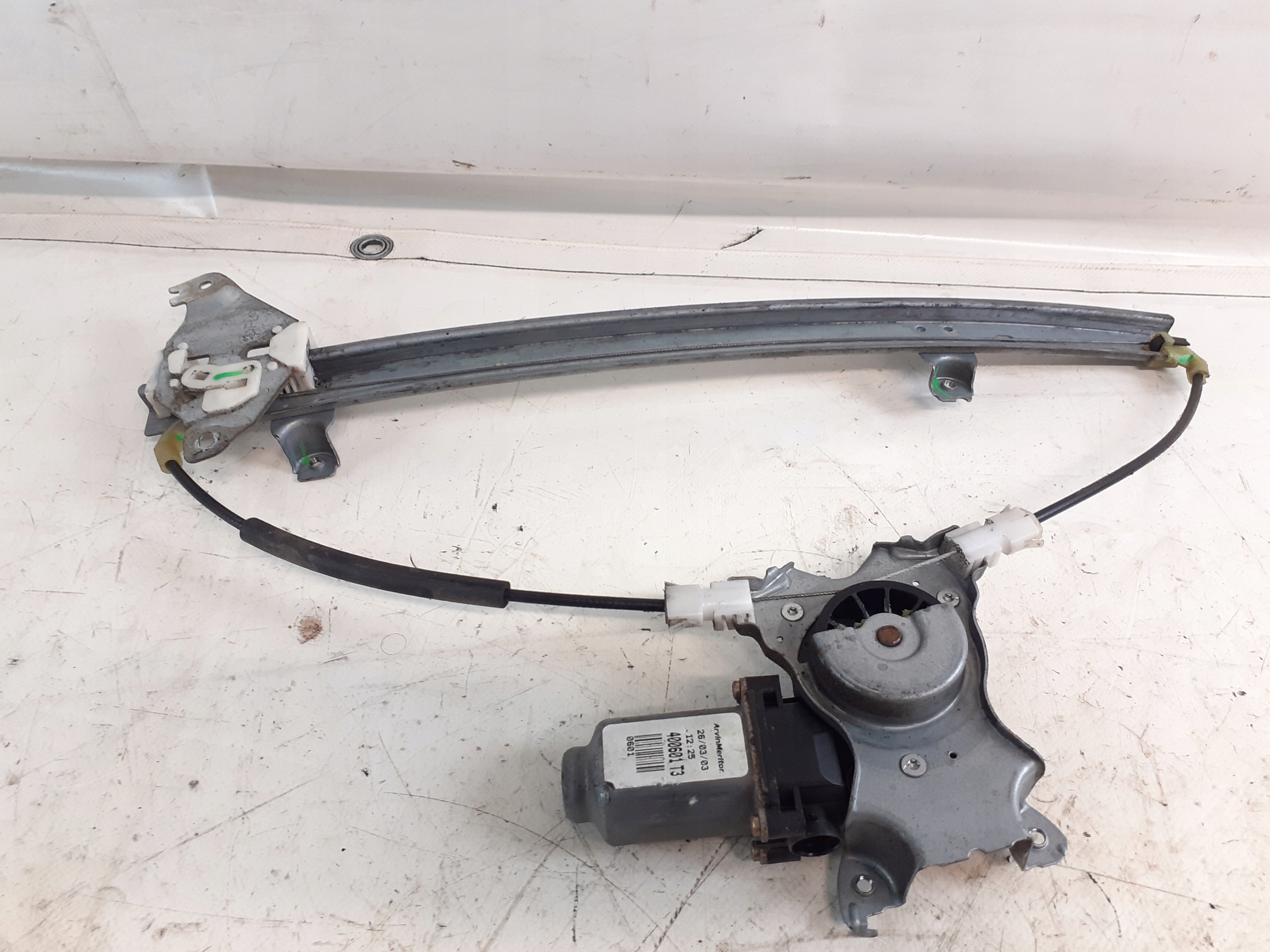mechanism windows left front NIssan Almera N16