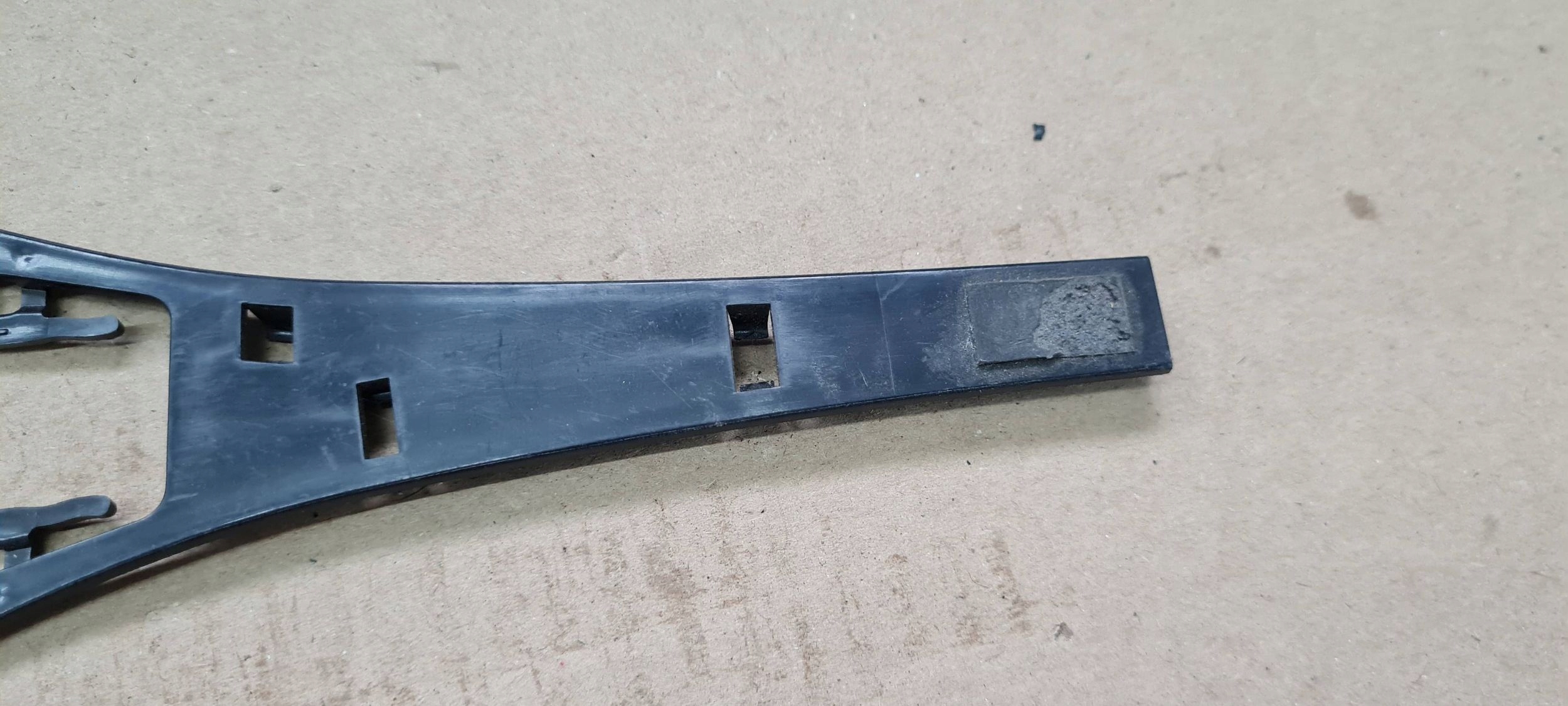 Audi Q5 SQ5 8R bracket holder mirrors hook windows 8R0857593A