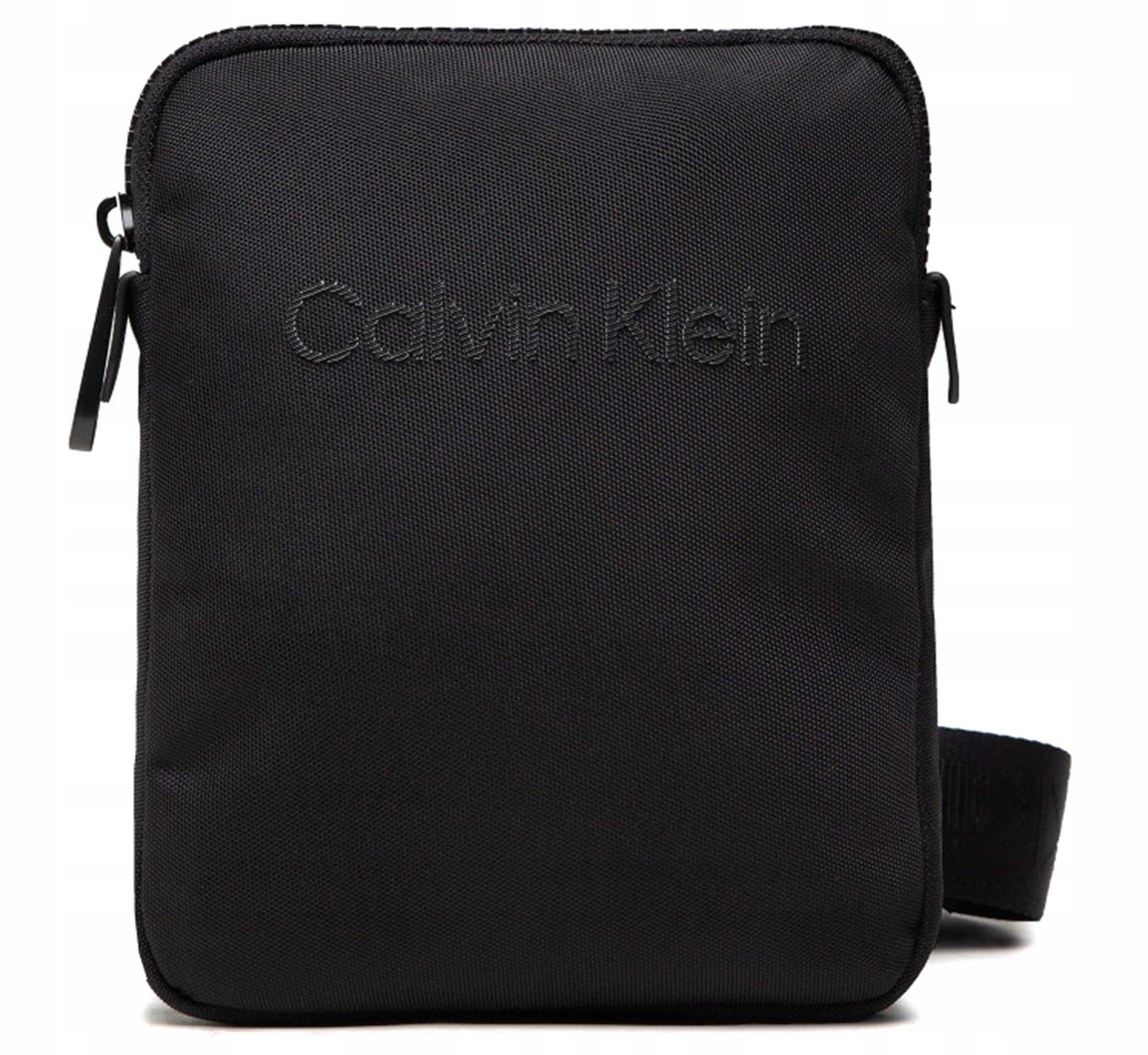 

Saszetka Calvin Klein Code Flatpack S K50K507814