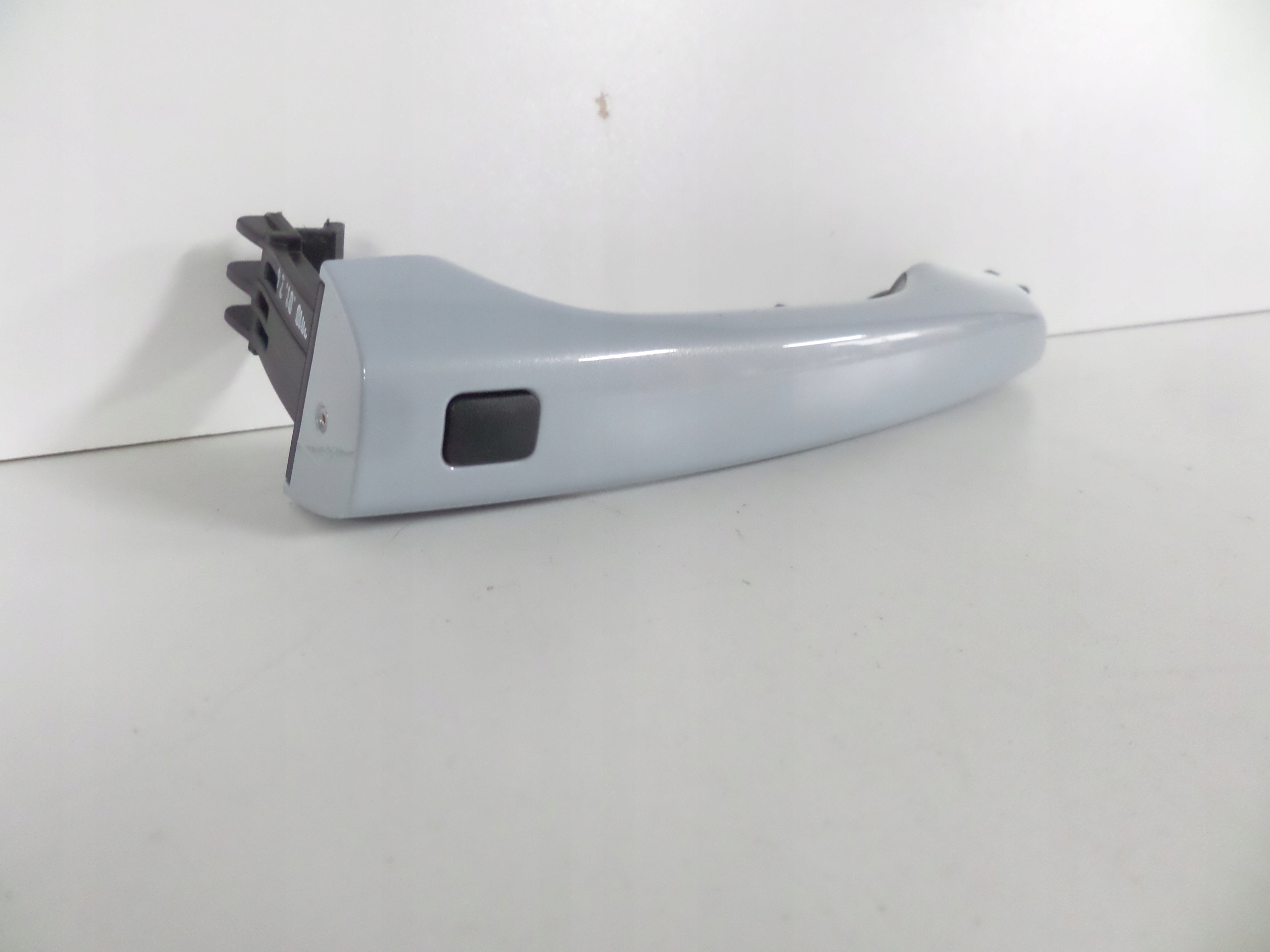 handle door front left HYUNDAI I30 III 17