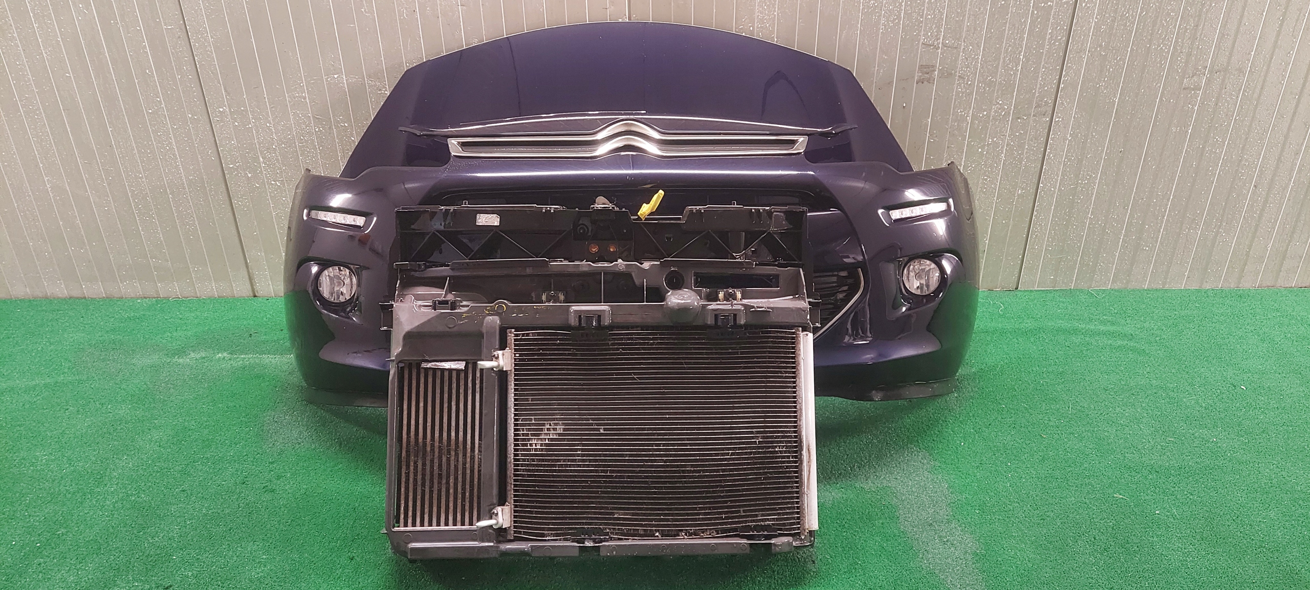 cofano CITROEN C3 II DS3 09-16 LAK: EKU