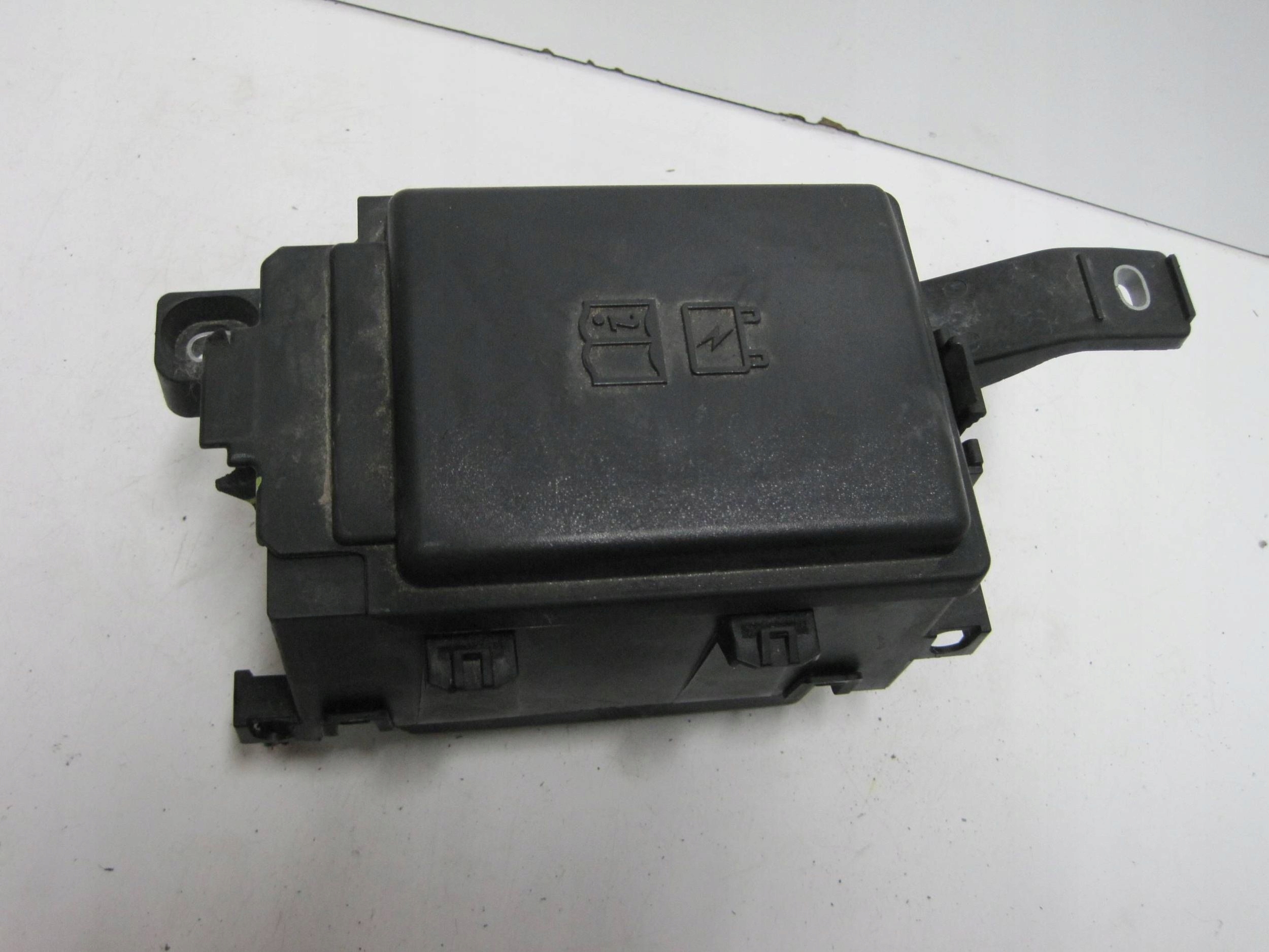 Module fusibles LAND ROVER JAGUAR- M8A2-14A076-CB