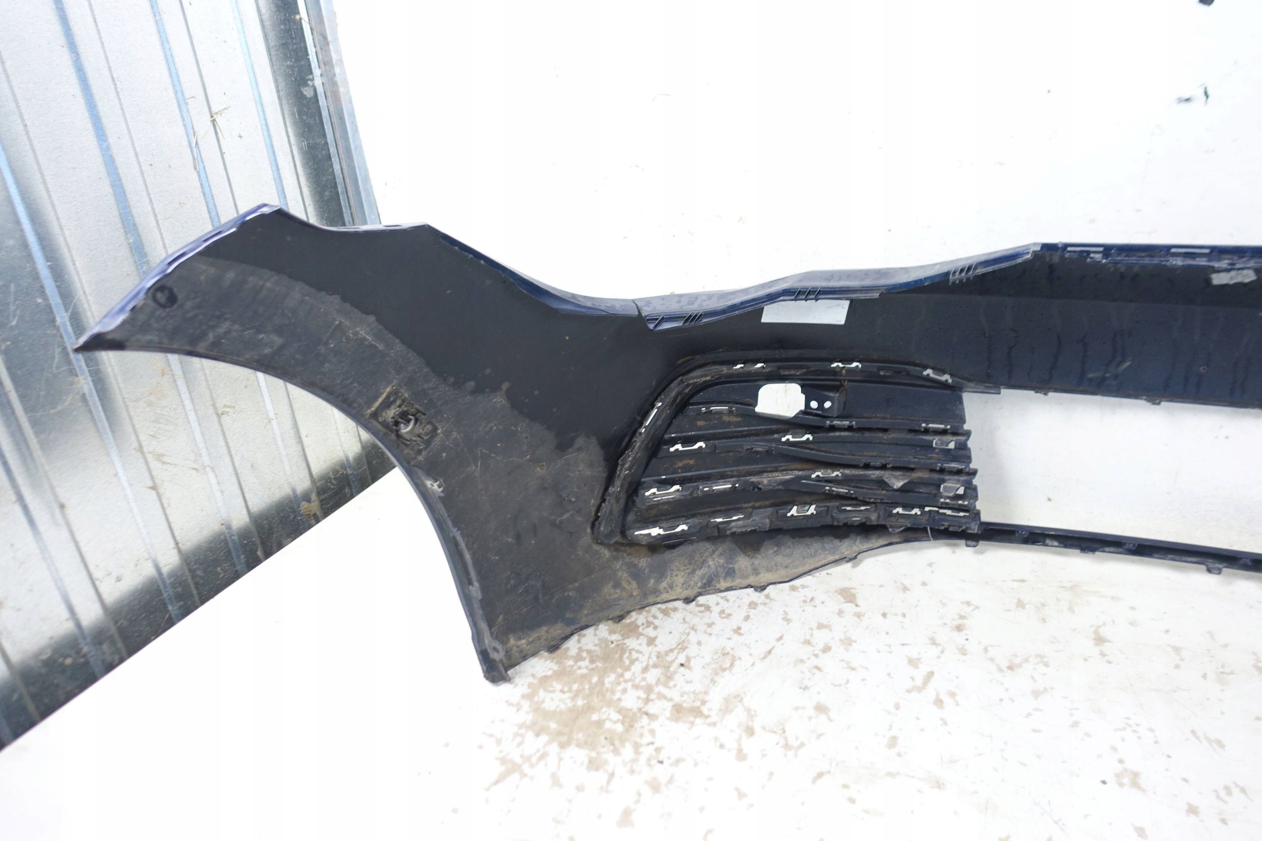 bumper front front VW GOLF VIII 8 5H 19-24 6xPDC 5H0807221J