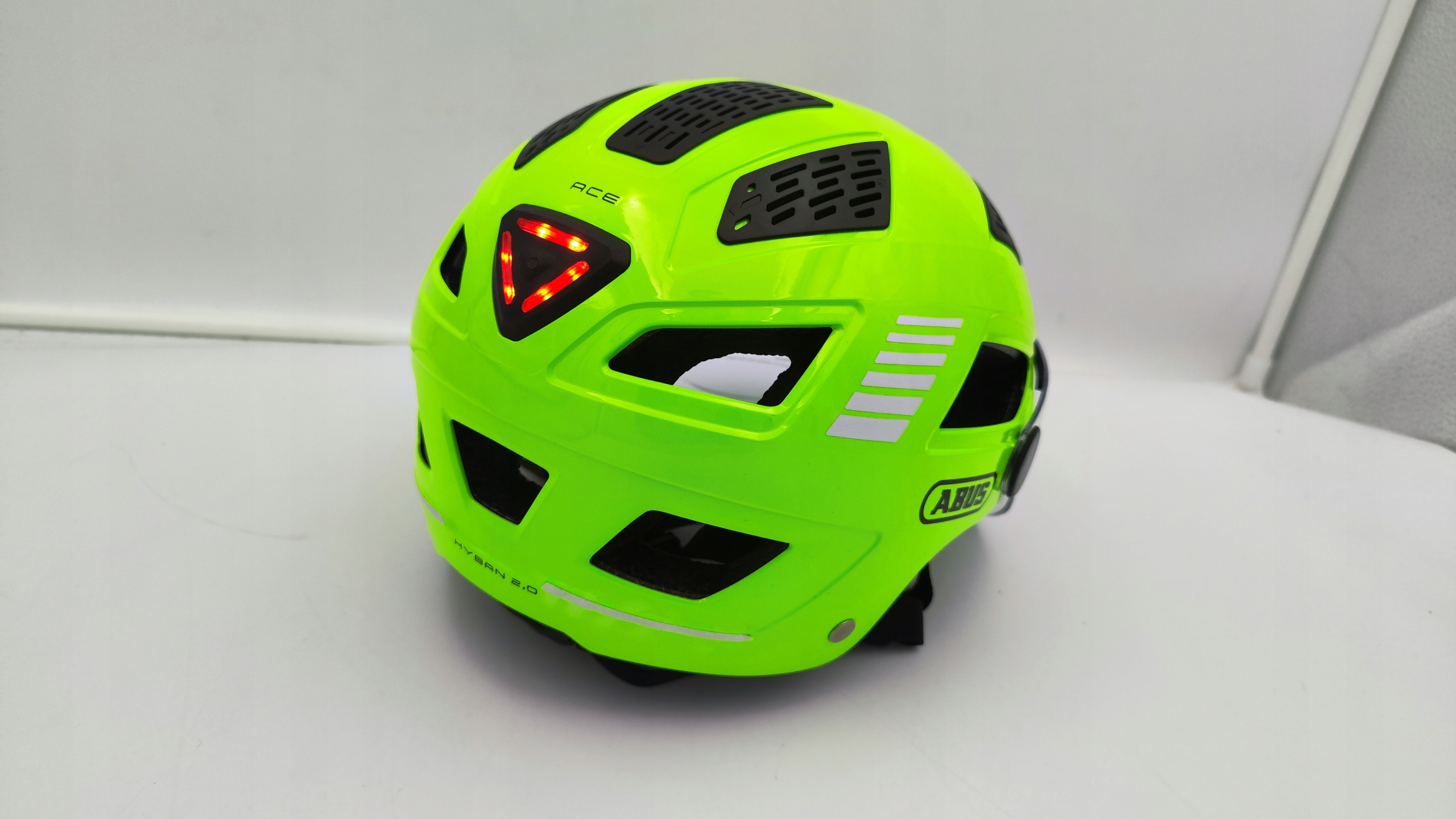Kask rowerowy Abus Hyban 2.0 r. M Rozmiar M