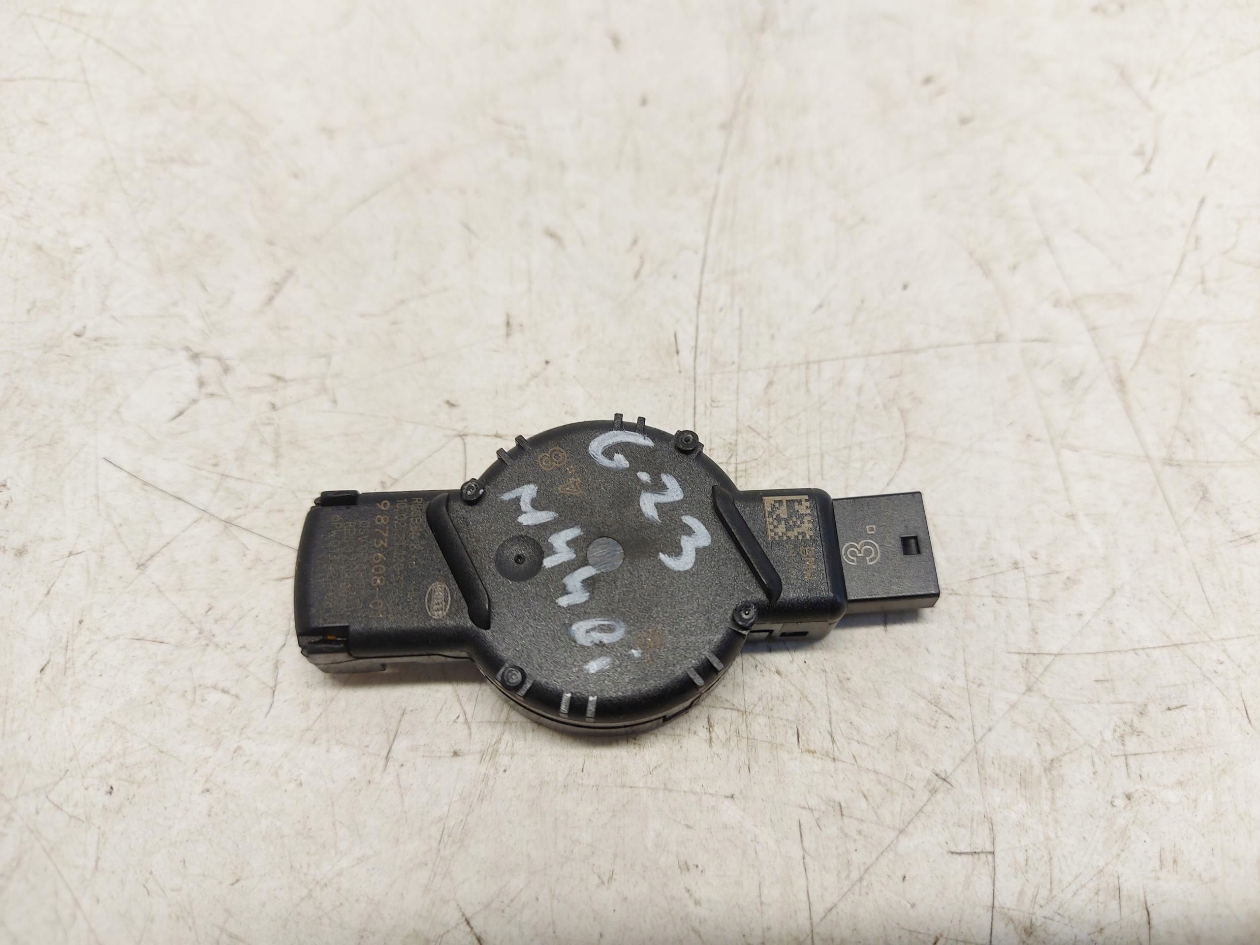 BMW G23 G22 M440i Cabrio sensor sensor rain 9873608