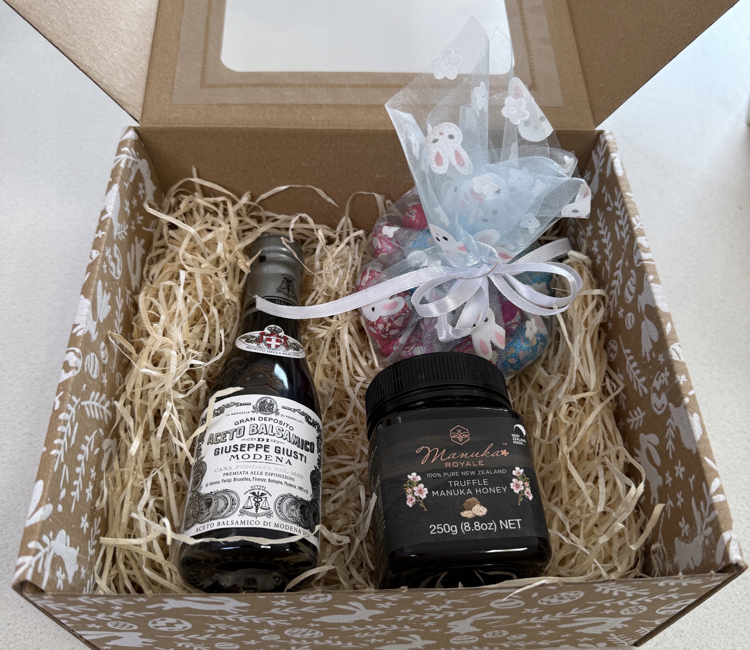 Levně Vánoční sada Box Med Manuka Balzamikový ocet Vajíčka Věkanoc