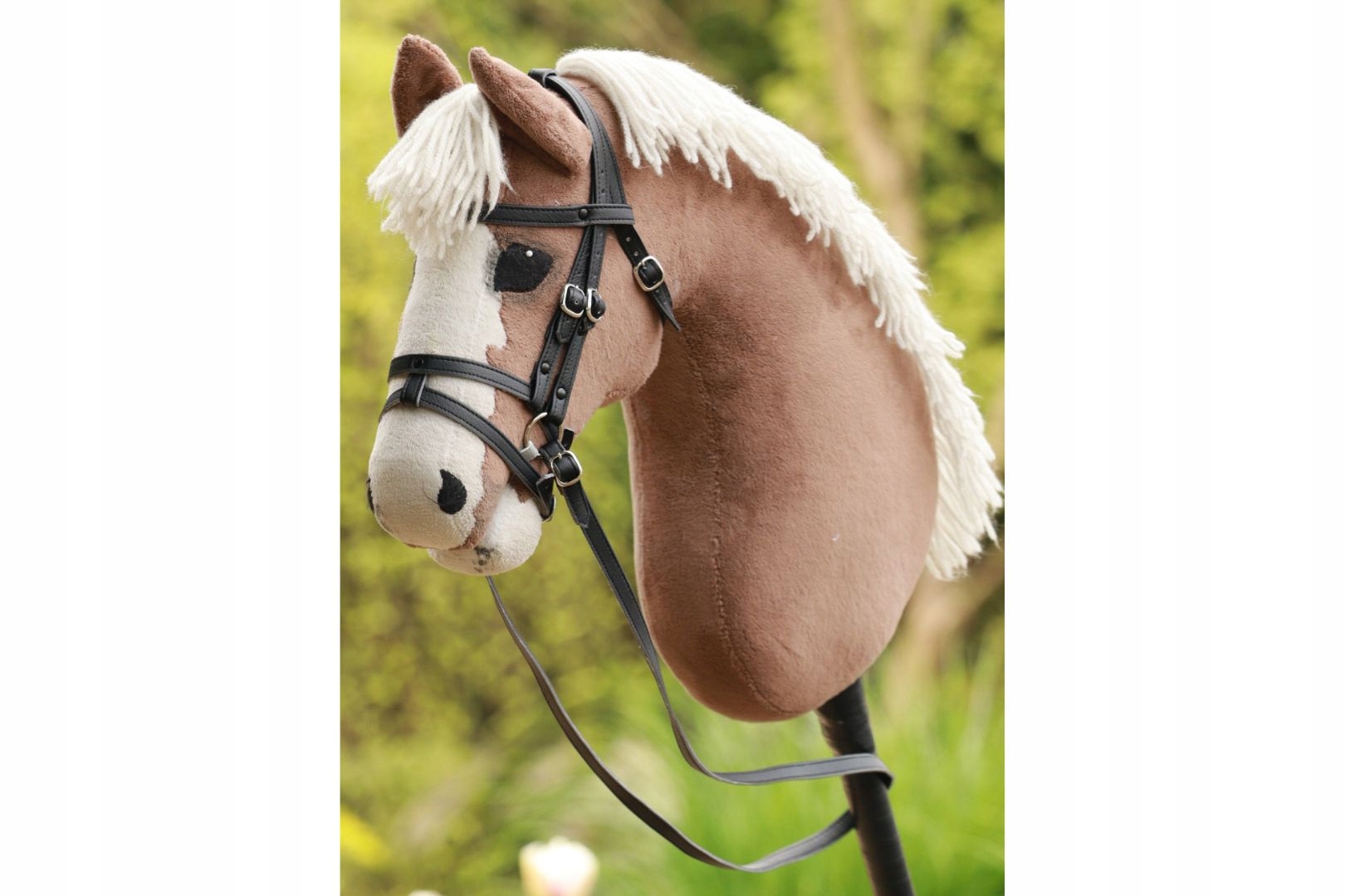 Ogłowie angielskie ze skośnikiem A4 czarne dla hobby horse Marka inna