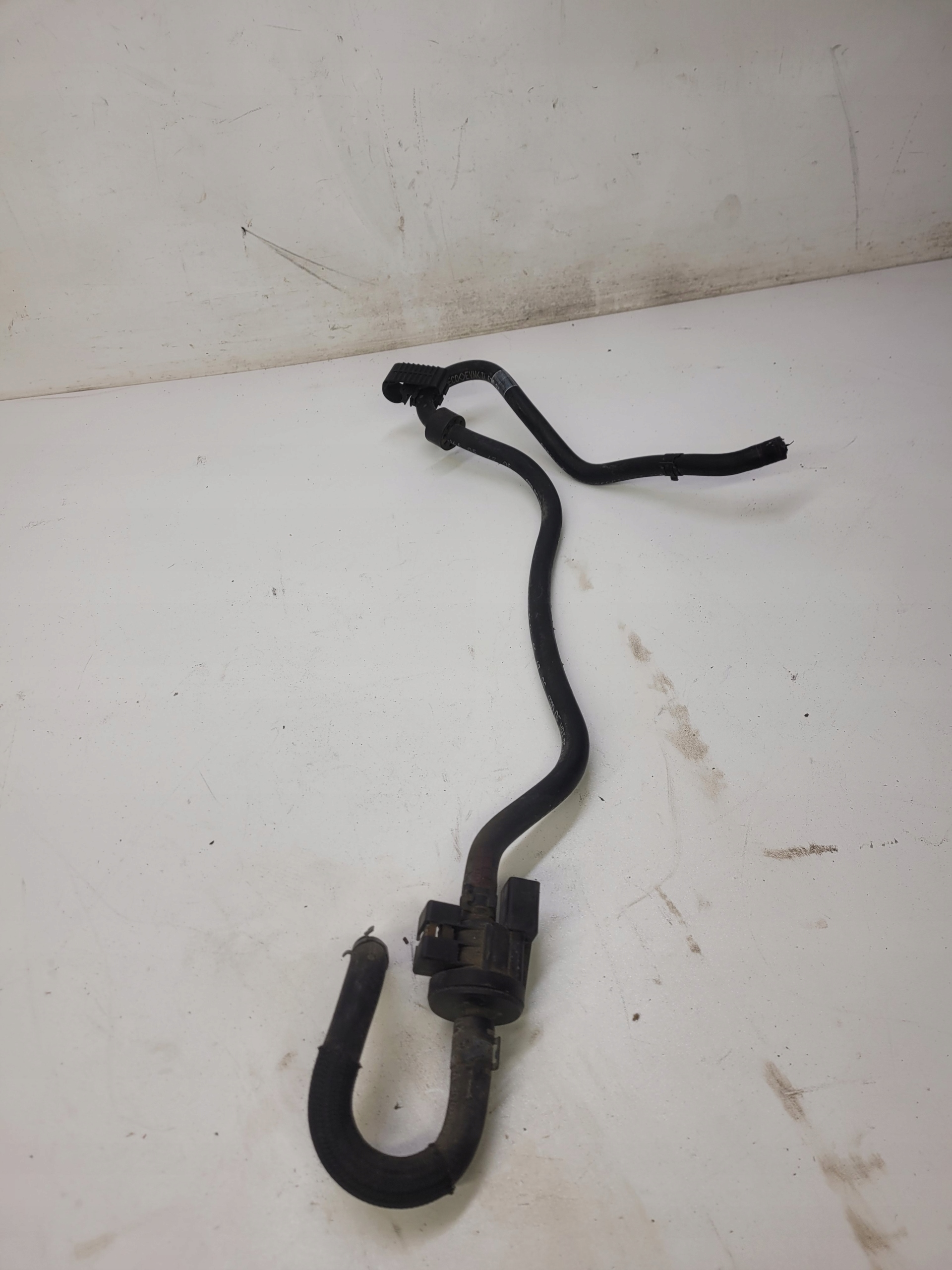 Tubi a vuoto AUDI A4 B7 3.2FSI 06E906517A