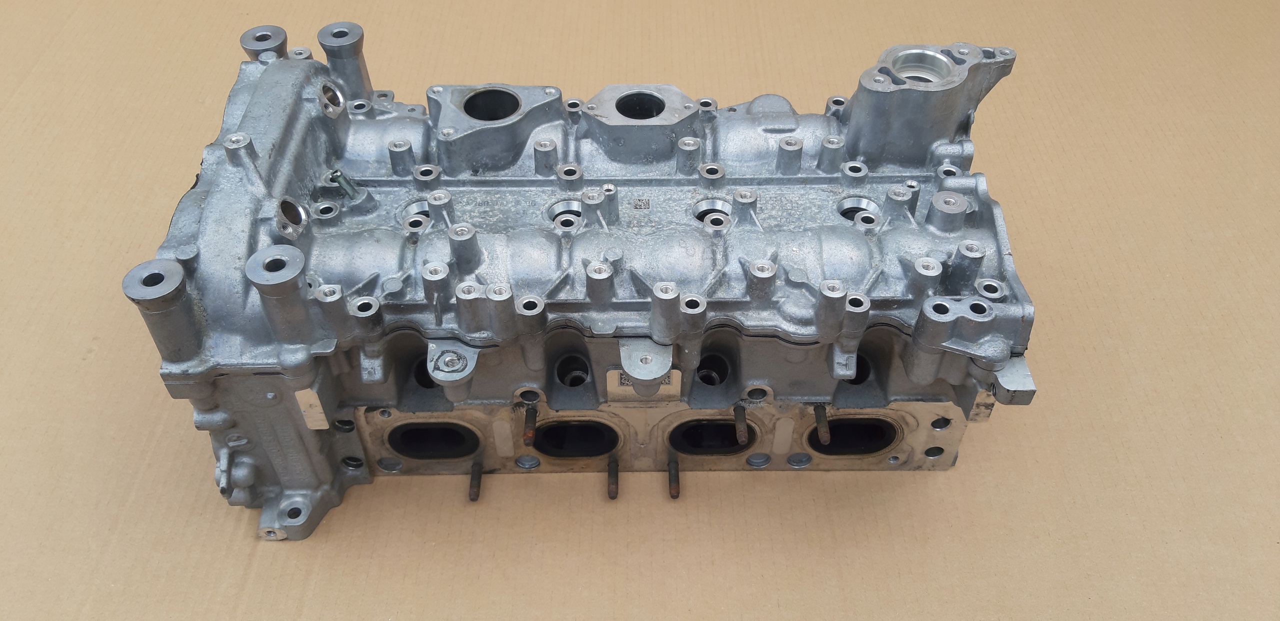 MERCEDES GŁOWICA CYLINDRÓW 2.0T 2.0 T 260.920 R260 016 Numer katalogowy części R260016 260.920