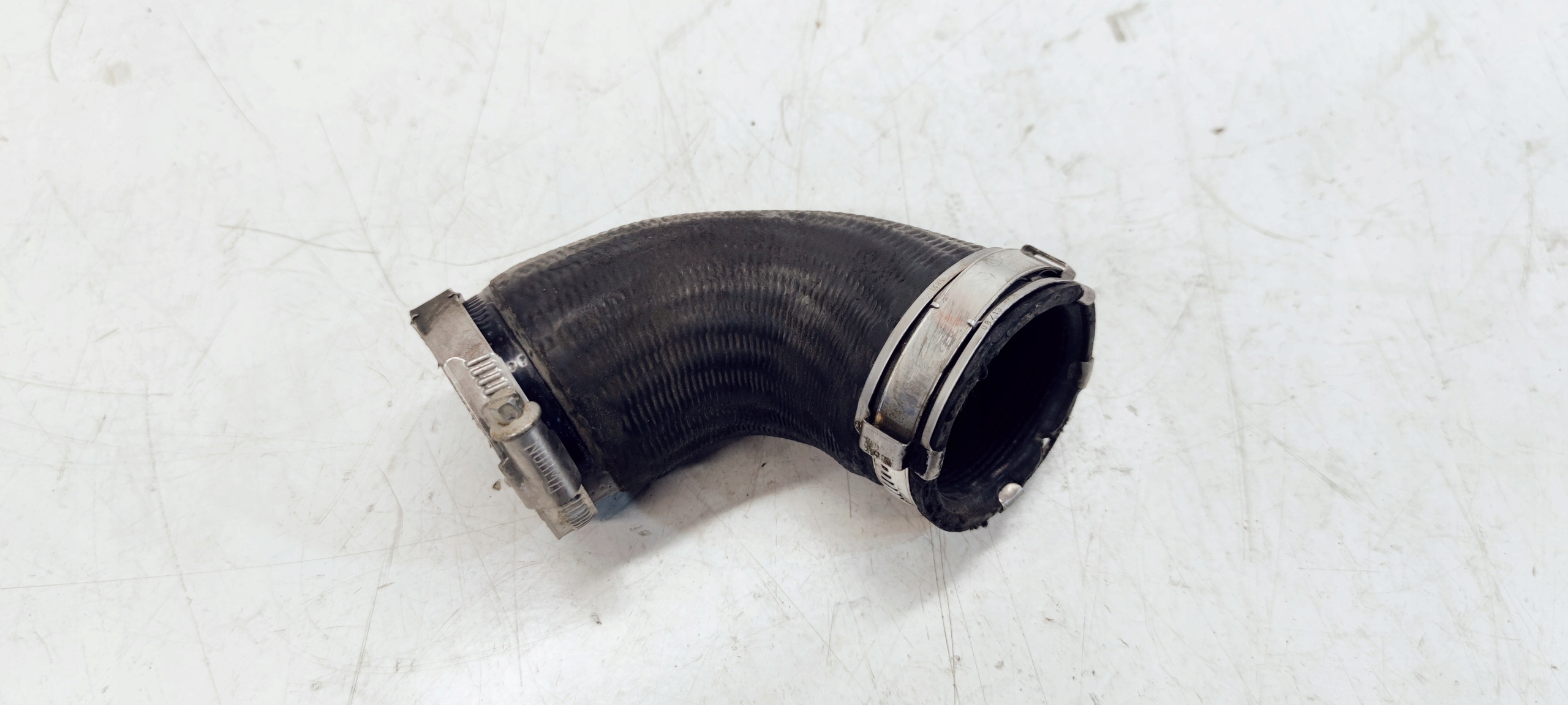 trouba hadice intercoolera AUDI VW SKODA 1K0145762EM