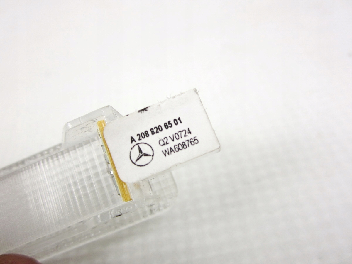 light z podlokietnika Mercedes GL X164