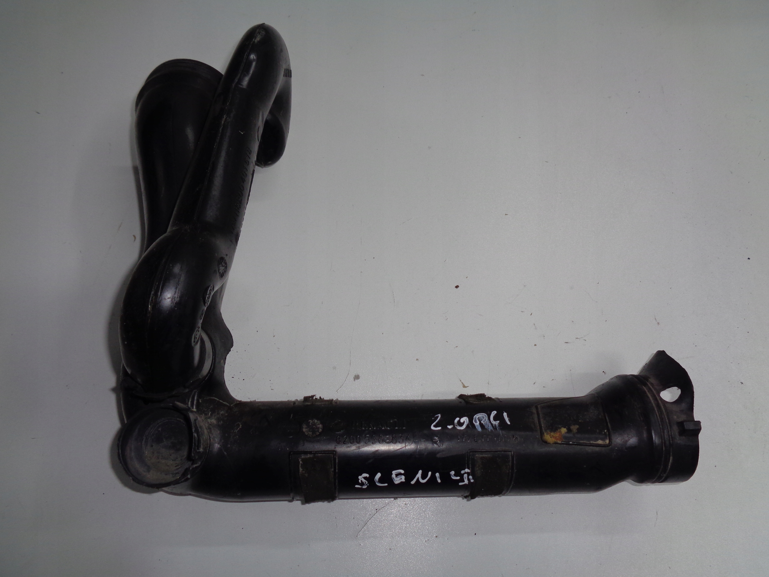 RENAULT SCENIC II 2.0 DCI pipe INTEROOLERA 03-09R