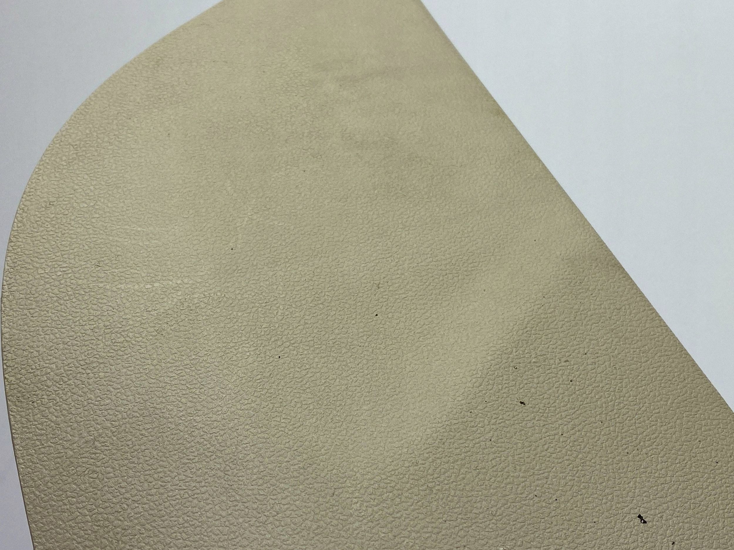right cover side tunelu Ford Escape IV 2020+