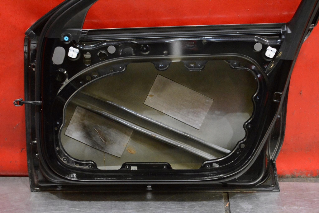 door right front front 019 BLACK SOLID VOLVO V60 2 II KOMBI 18-21