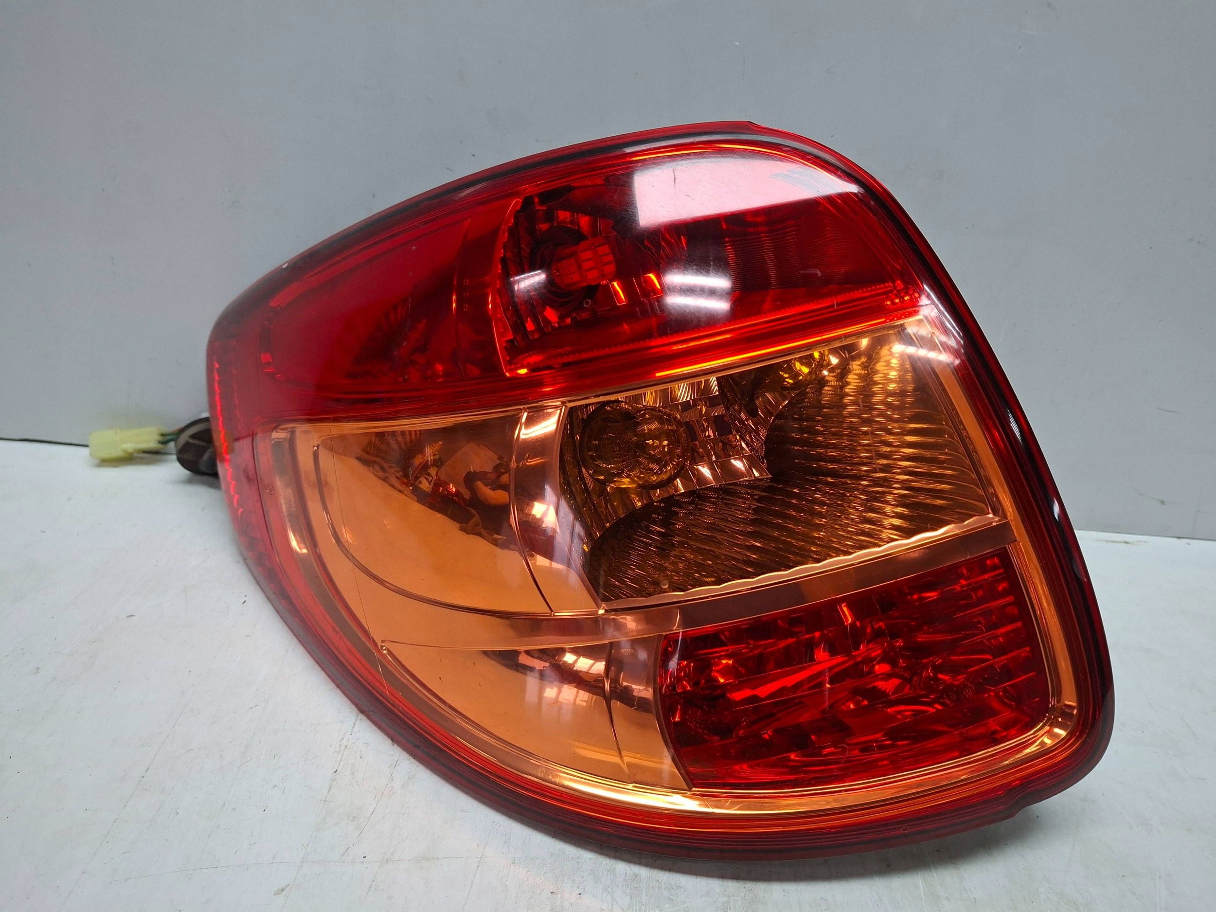 light rear left FIAT SEDICI 2006