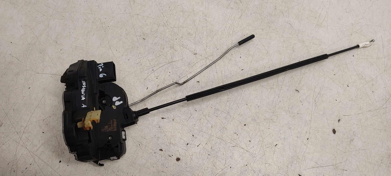 lock front front right Opel Insignia A 2,0 CDTI