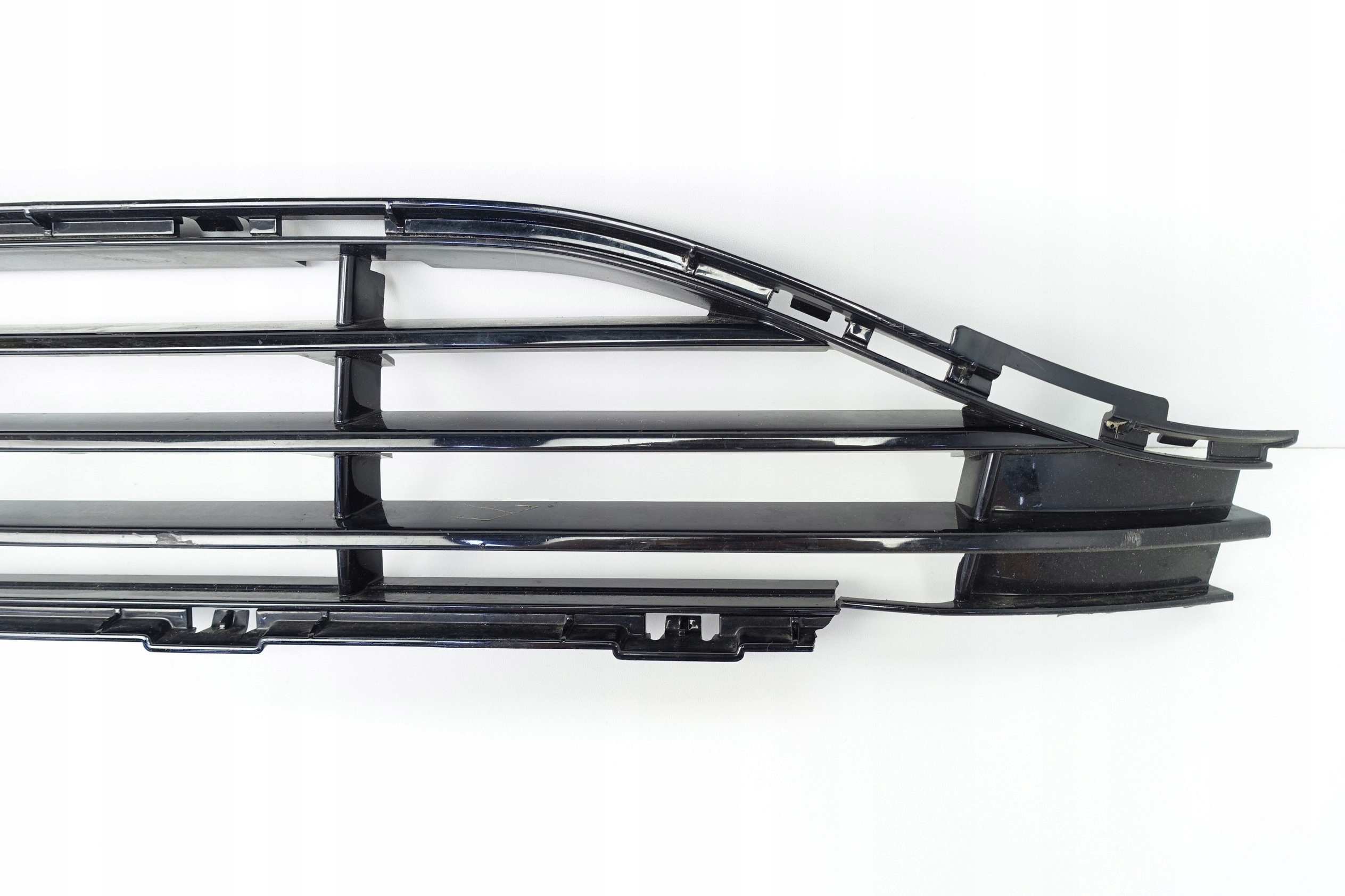 Lüftungsgitter der Stoßstange mitte VOLVO V40 12-19 31283743