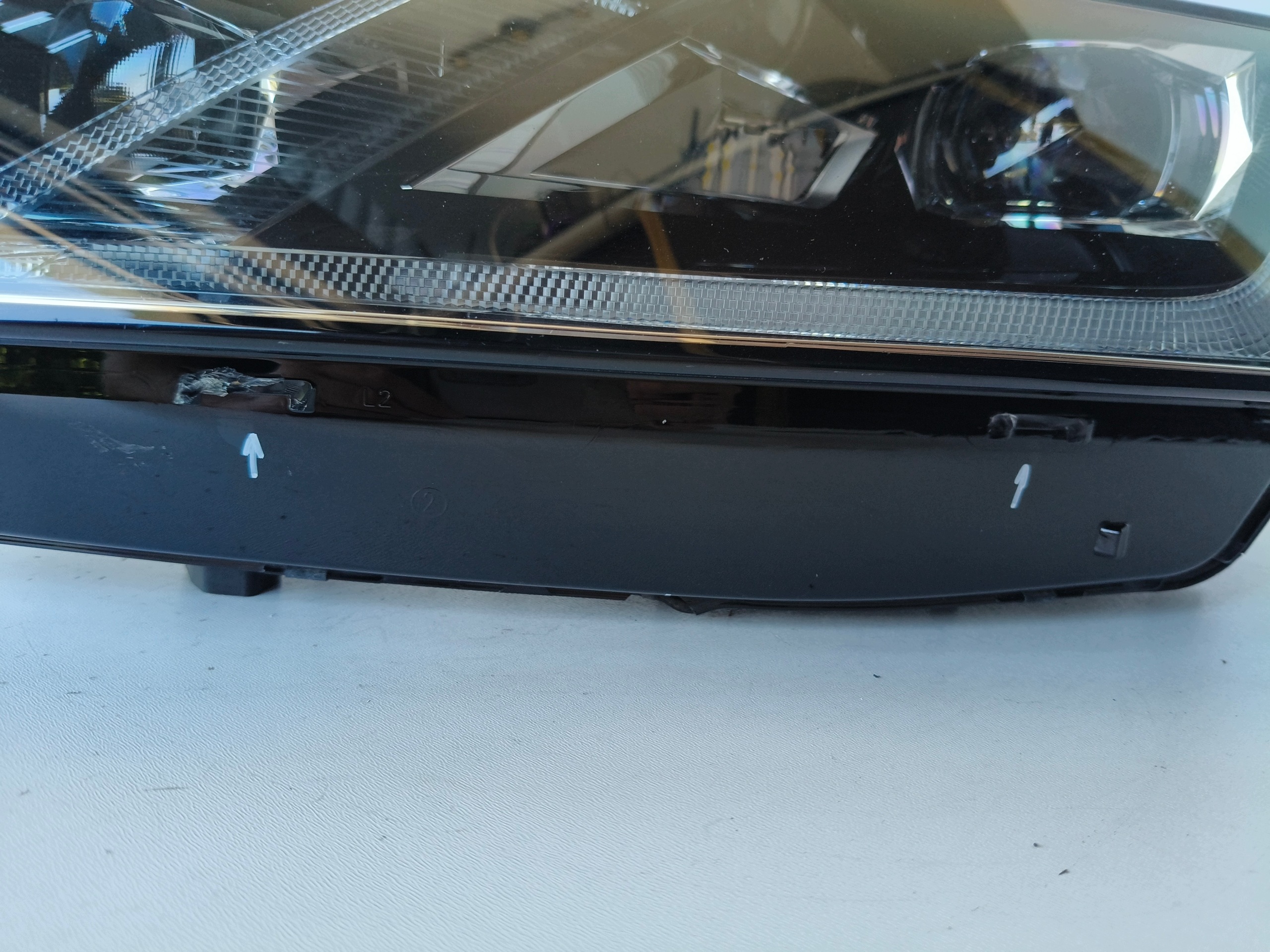feu gauche REFLEKTOR SKODA OCTAVIA 4 IV 5E3 20- FULL LED