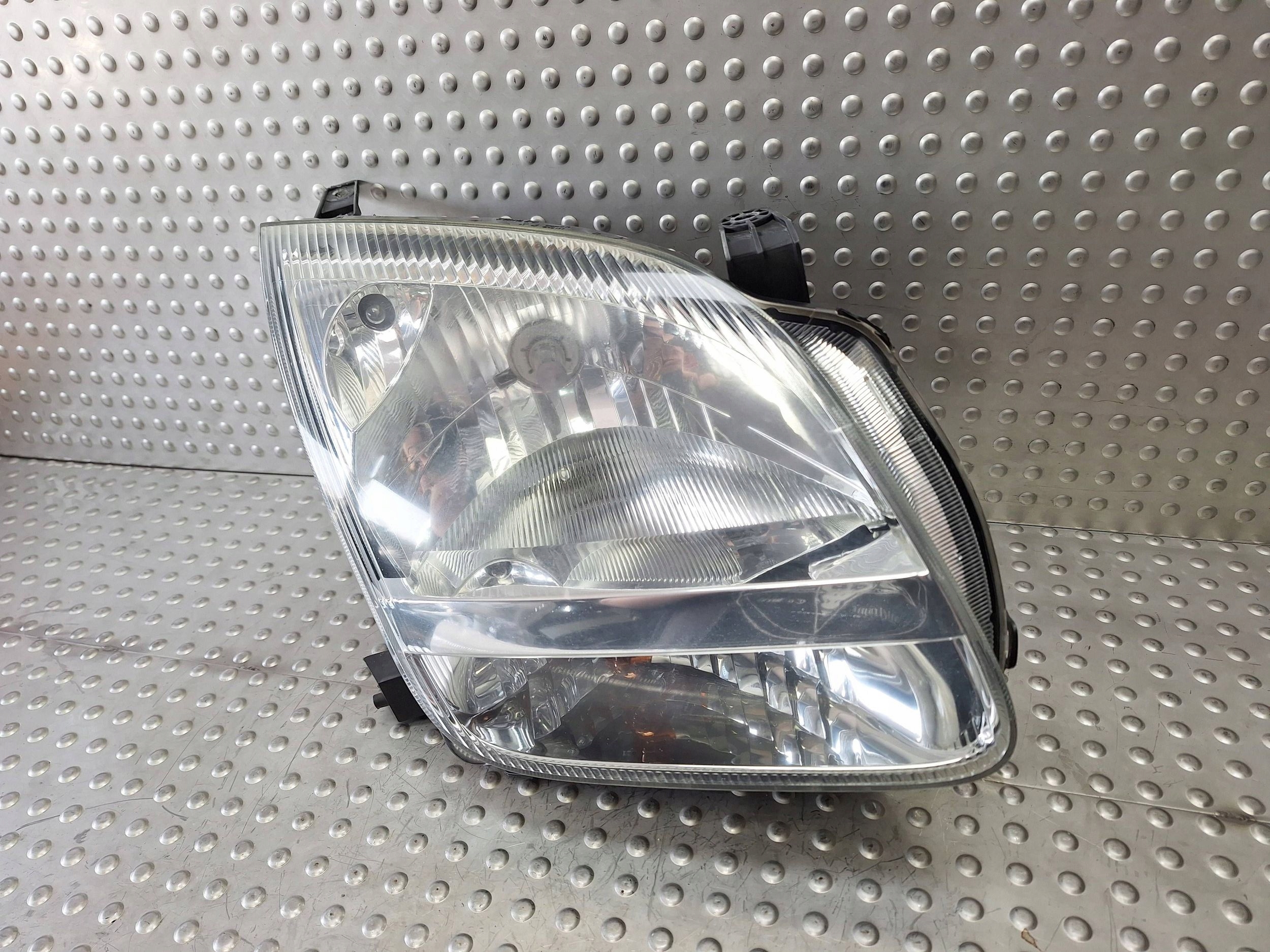 light right front SUZUKI IGNIS II 03-08 EUROPA