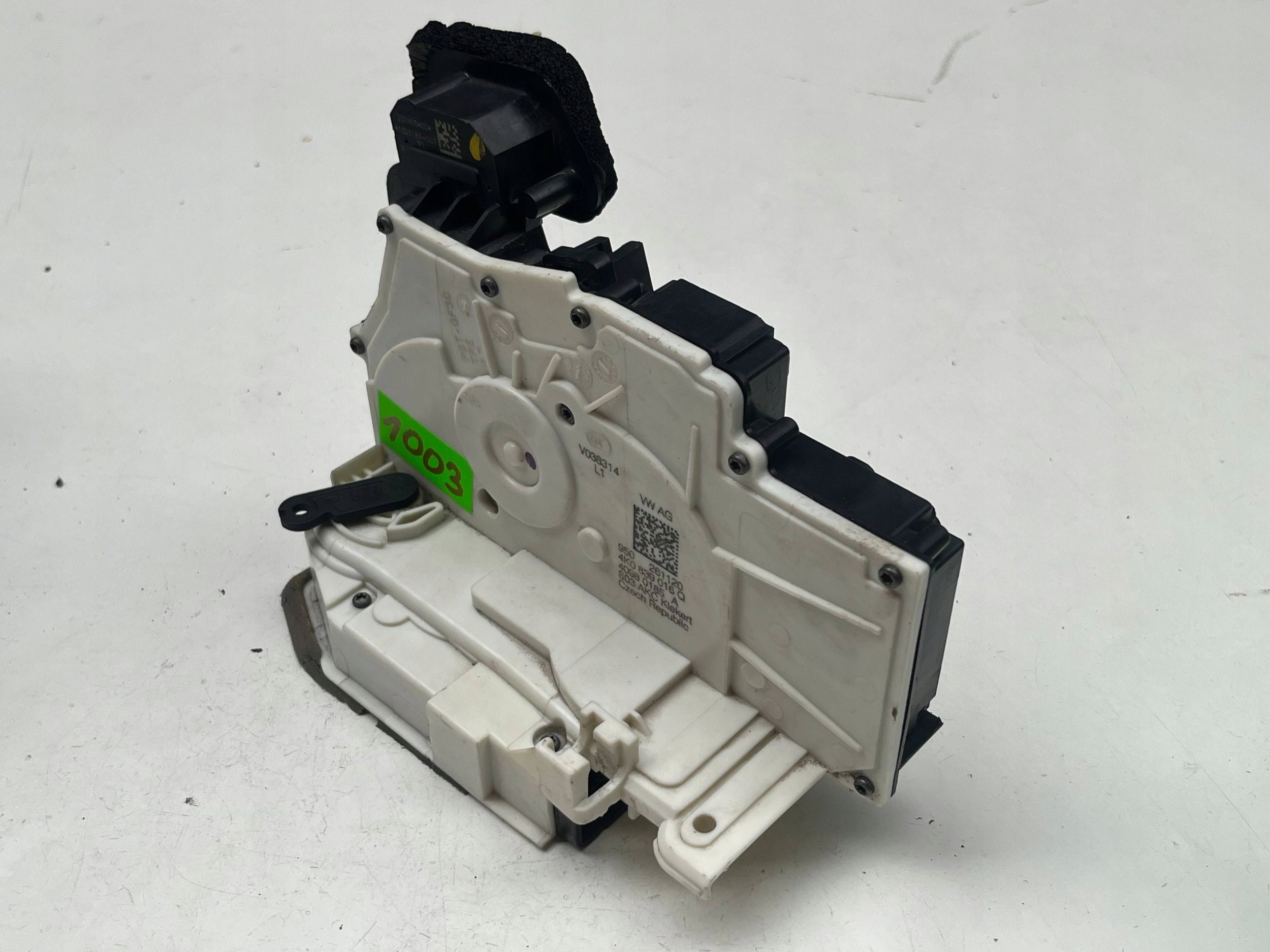 AUDI A6 A7 Q8 lock door right rear part 4K0839016Q @M